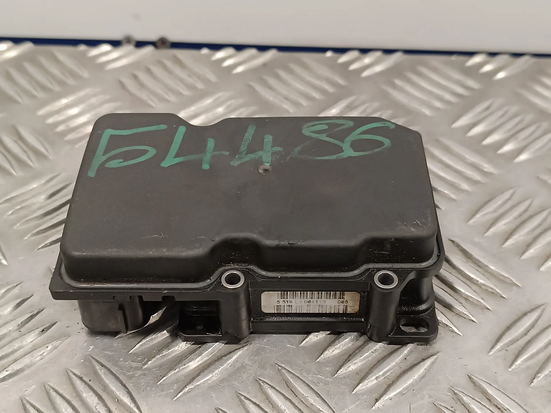 Centralita Abs para Nissan Nv 200 (M20)