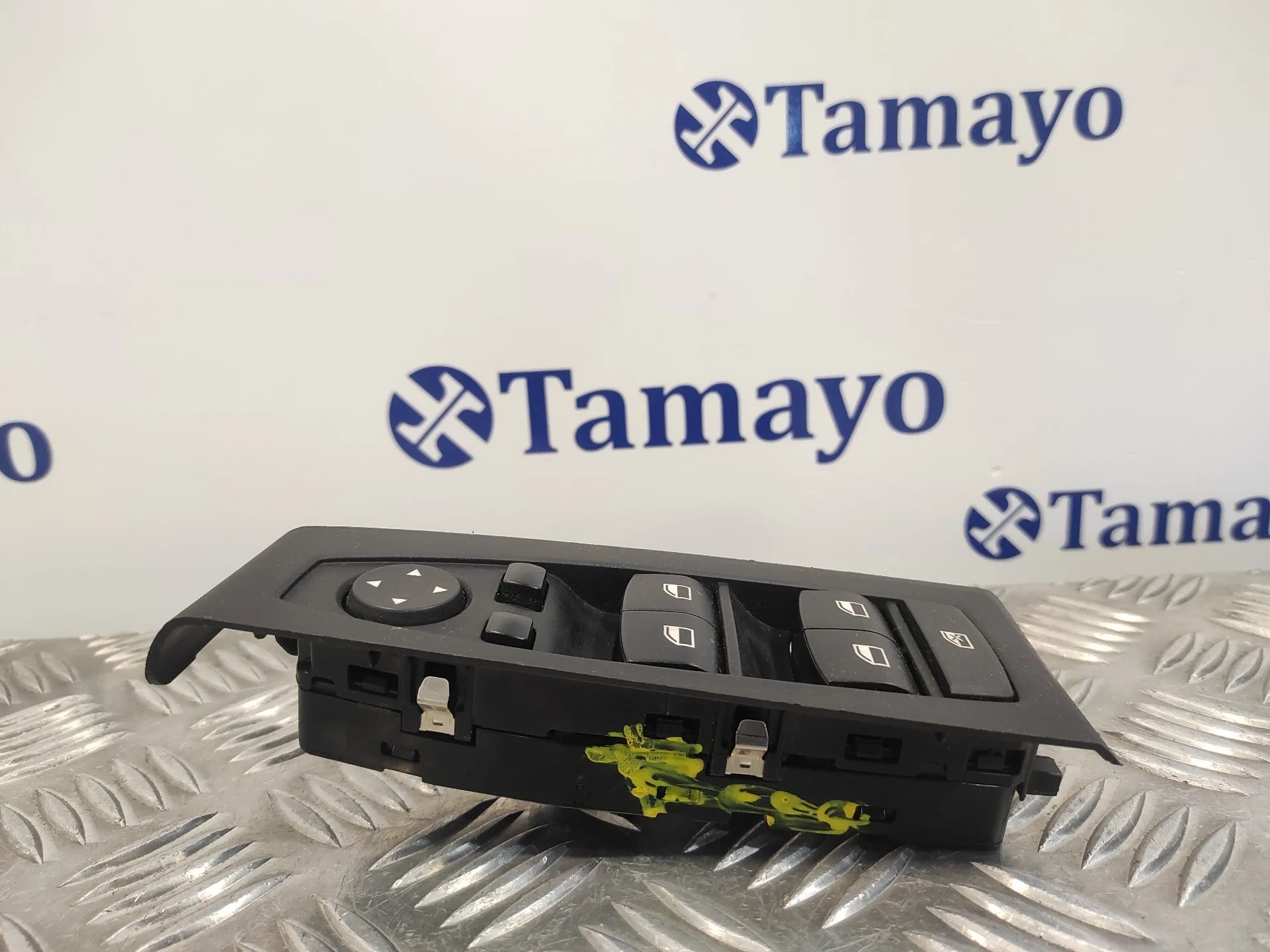 Mando Elevalunas Delantero Izquierdo para Bmw Serie 2 Gran Tourer (F46)