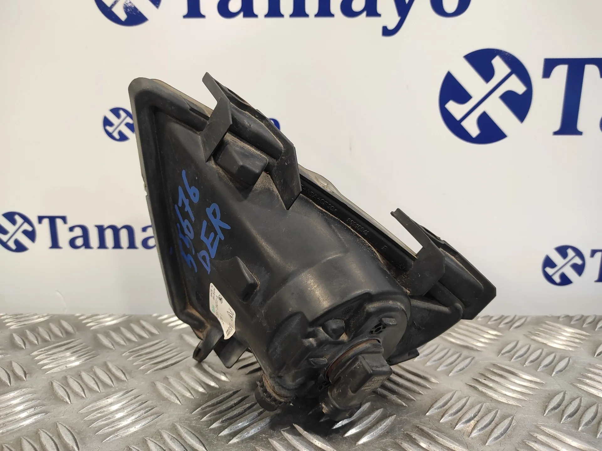 Faro Antiniebla Derecho para Ford Fiesta (Cbk)