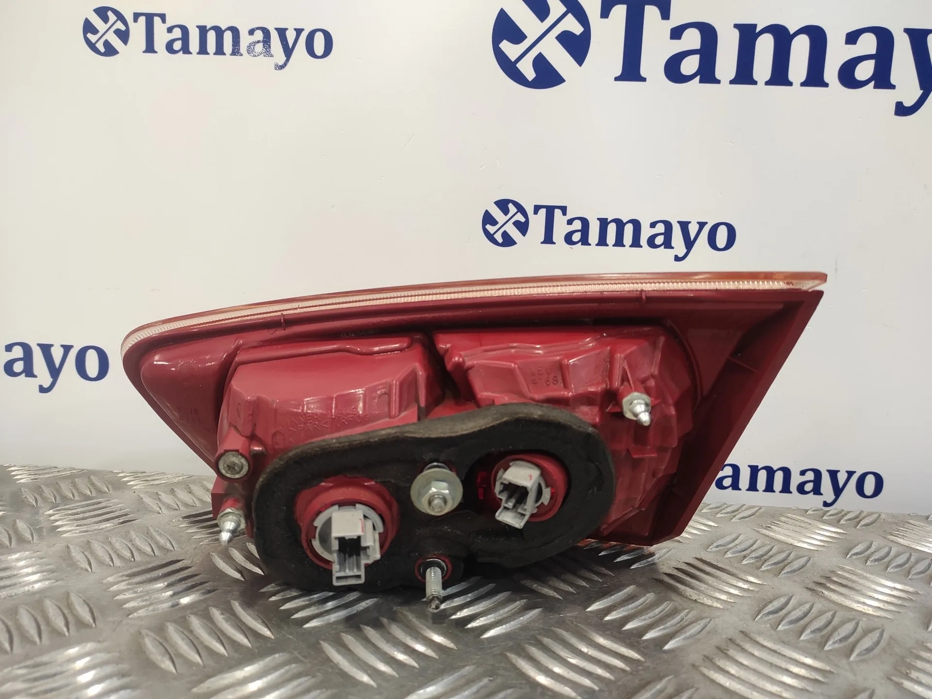 Piloto Trasero Izquierdo Porton para Mitsubishi Lancer Berlina (Cy0)