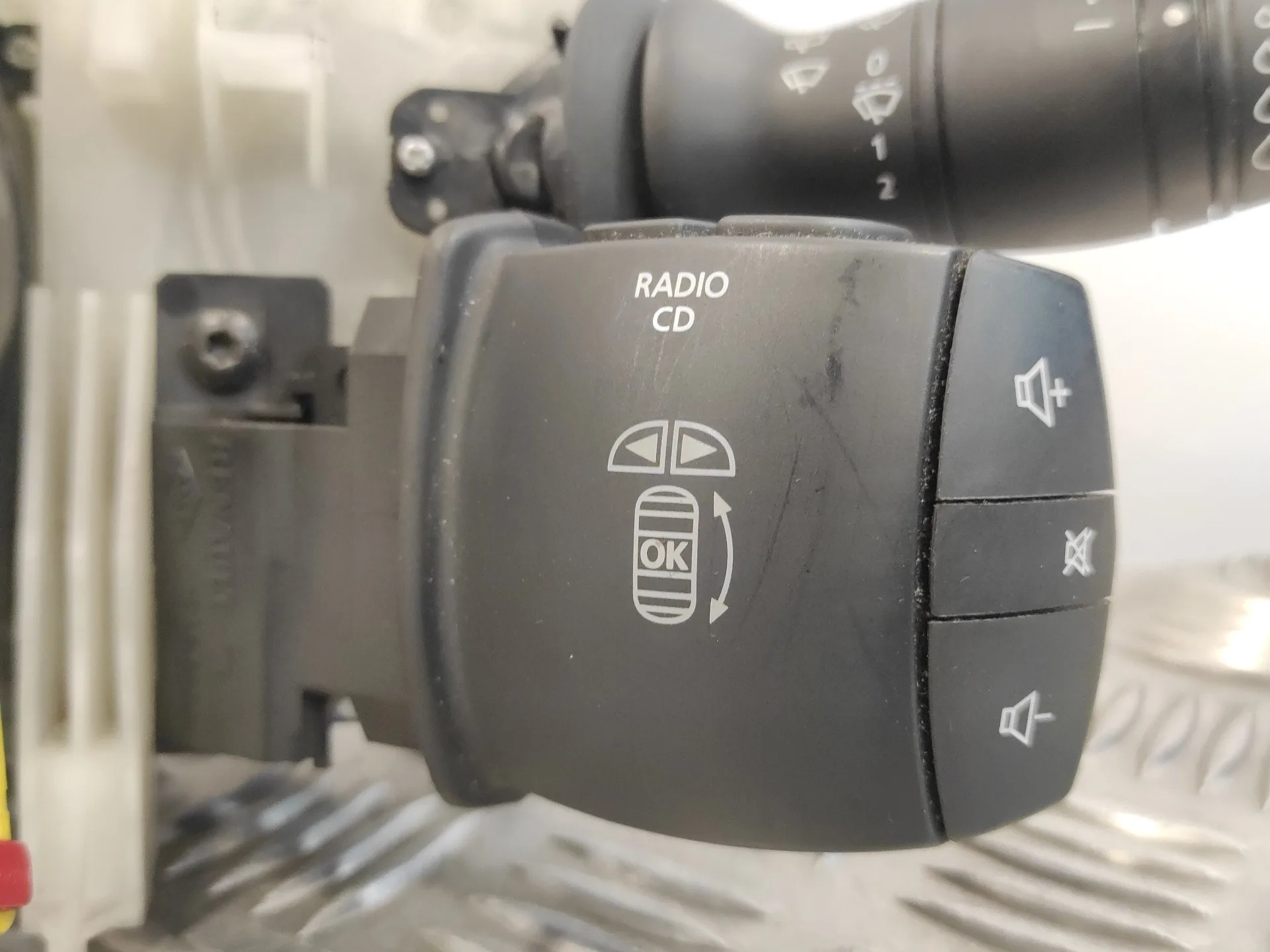 Mando Multifuncion para Renault Megane Iii Berlina 5 P