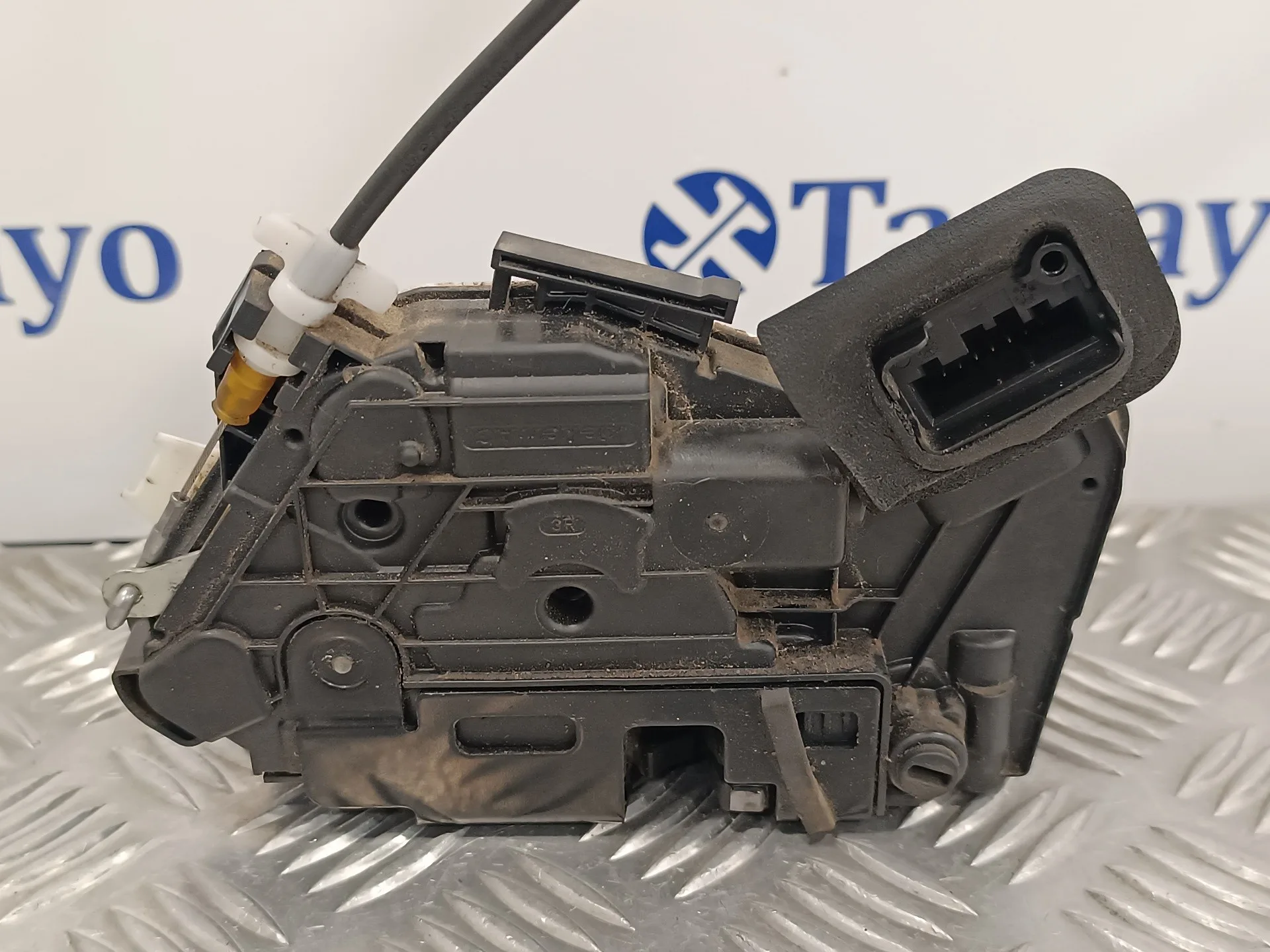 Cerradura Puerta Trasera Derecha para Volkswagen Polo (6R1)