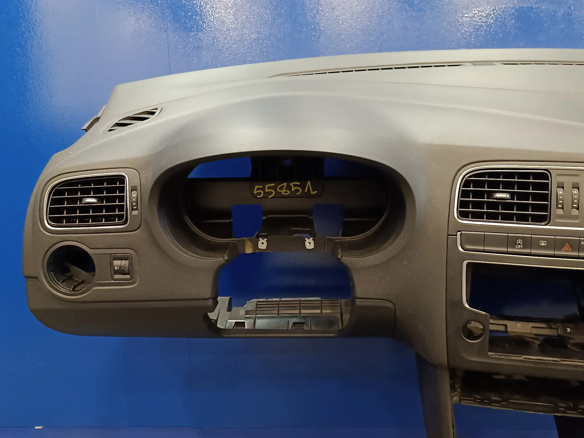 Salpicadero para Volkswagen Polo (6R1)