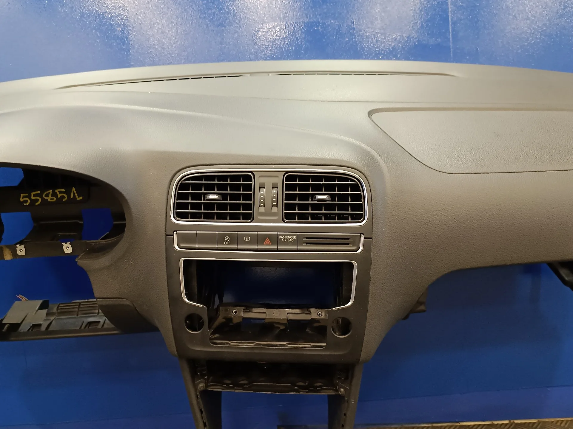 Salpicadero para Volkswagen Polo (6R1)