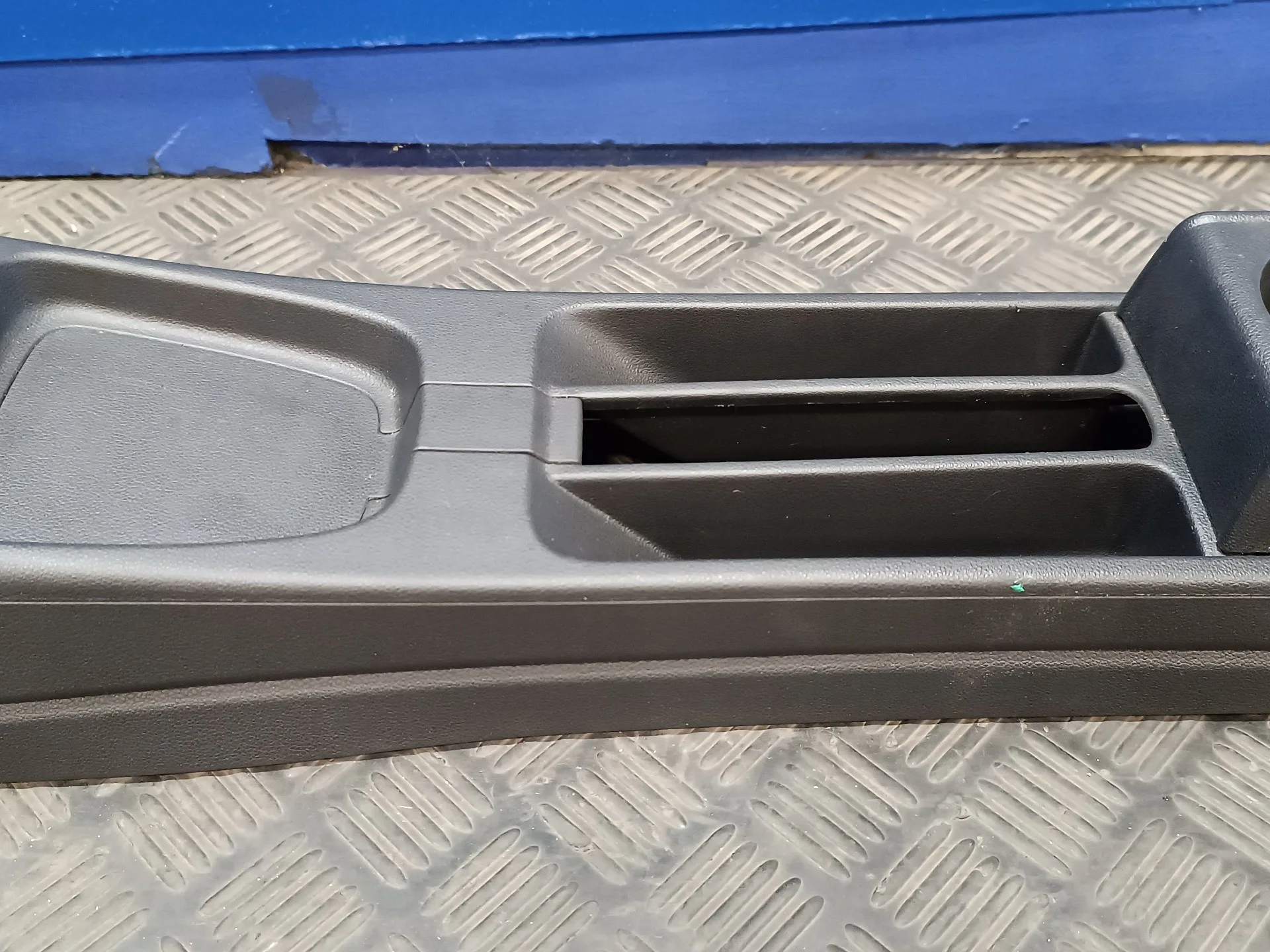 Consola Central para Volkswagen Polo (6R1)