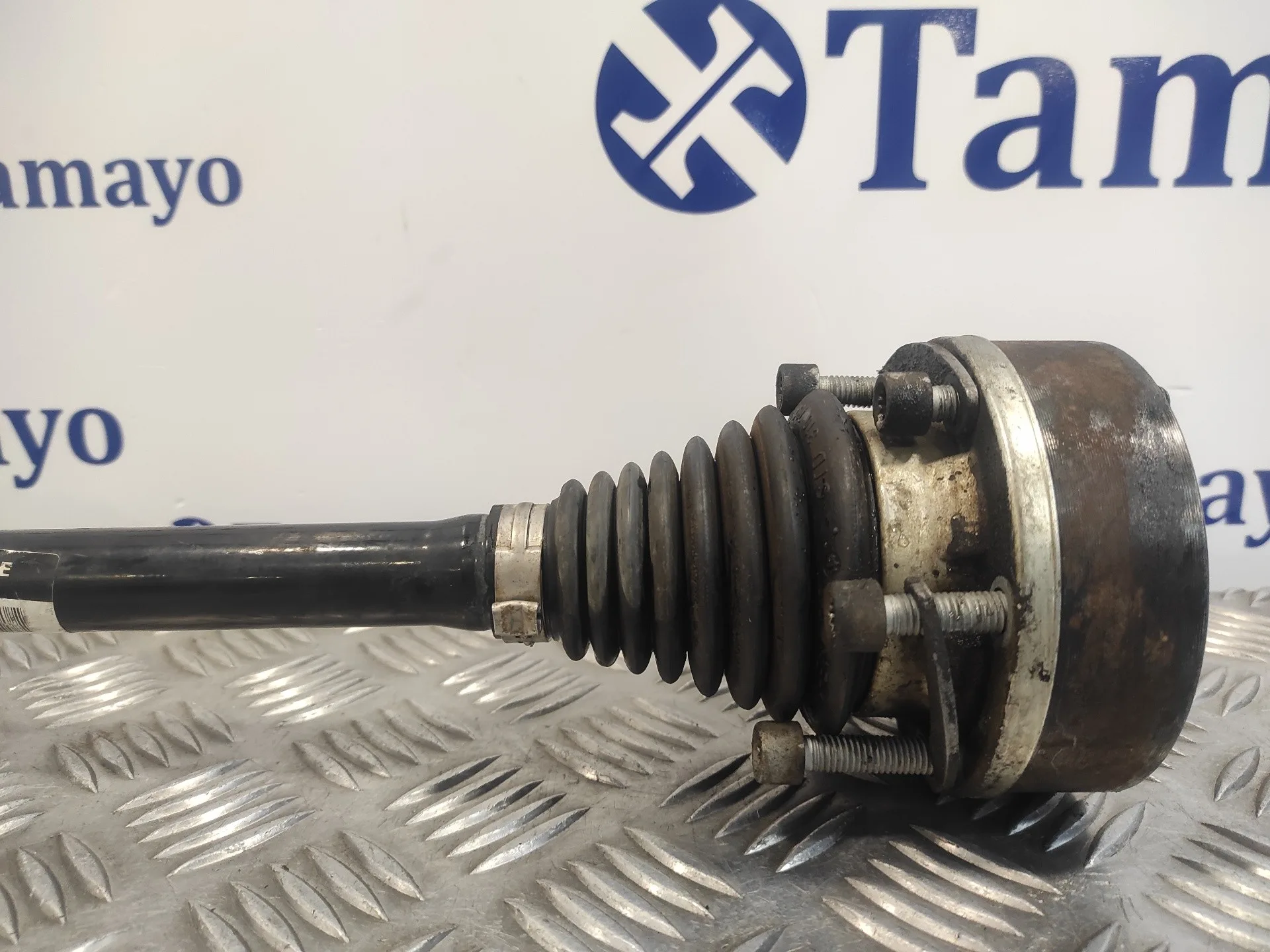 Transmision Delantera Izquierda para Volkswagen Polo (6R1)