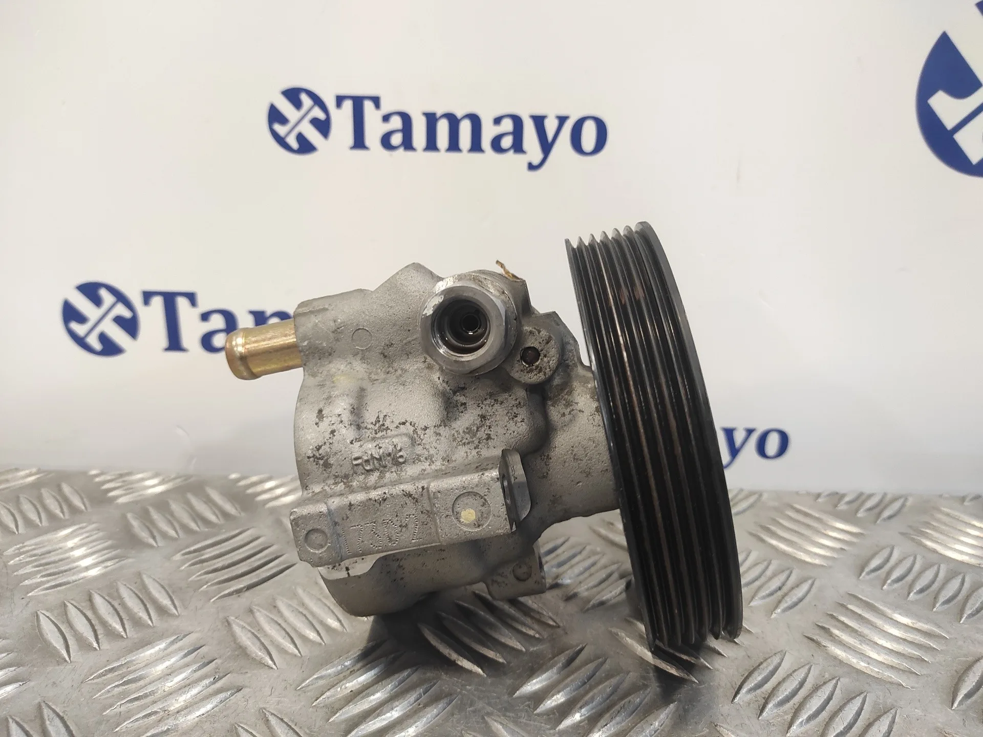 Bomba Servodireccion para Mitsubishi Space Star (Dg0)