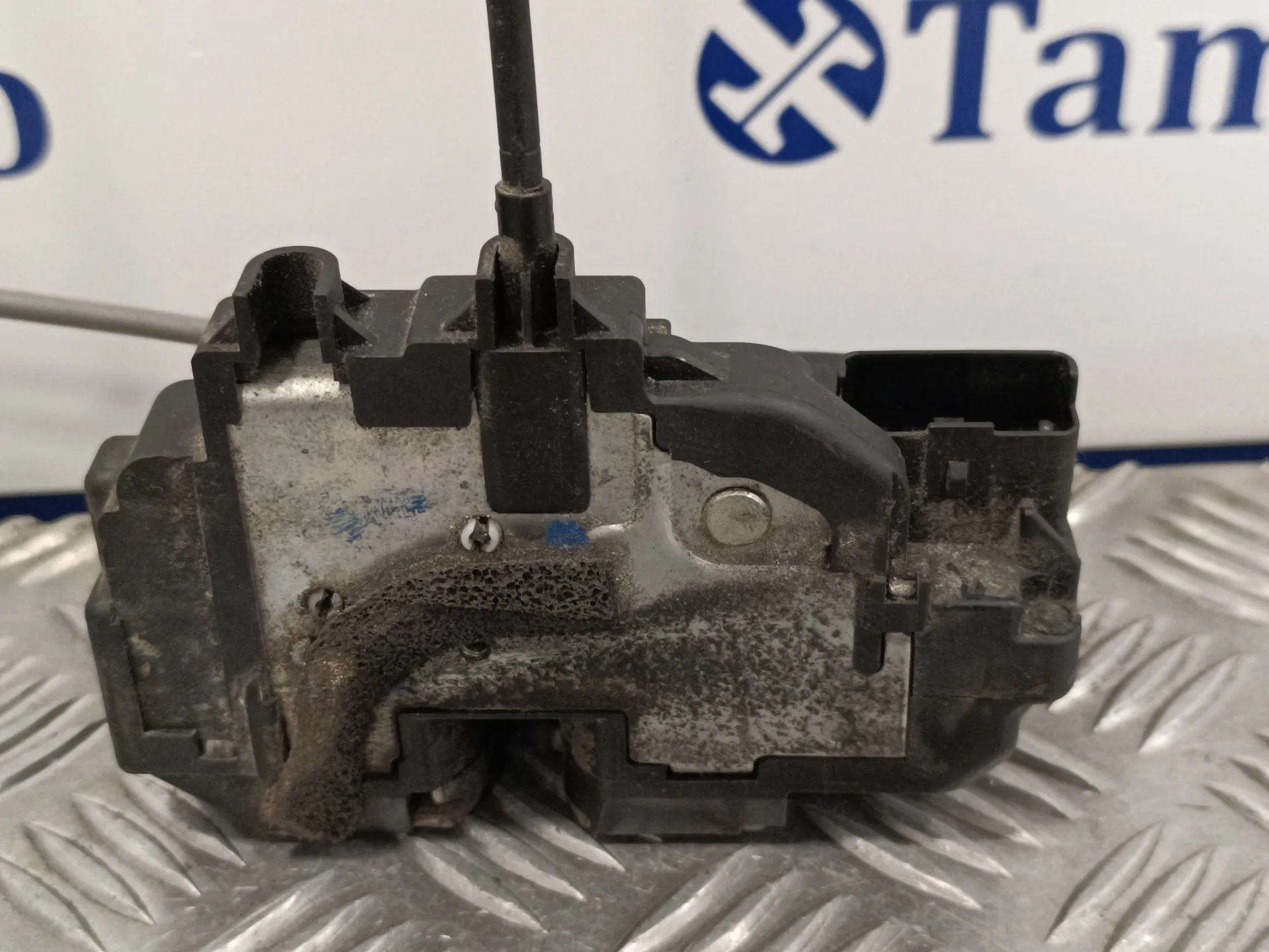 Cerradura Puerta Delantera Izquierda para Nissan Qashqai (J10)