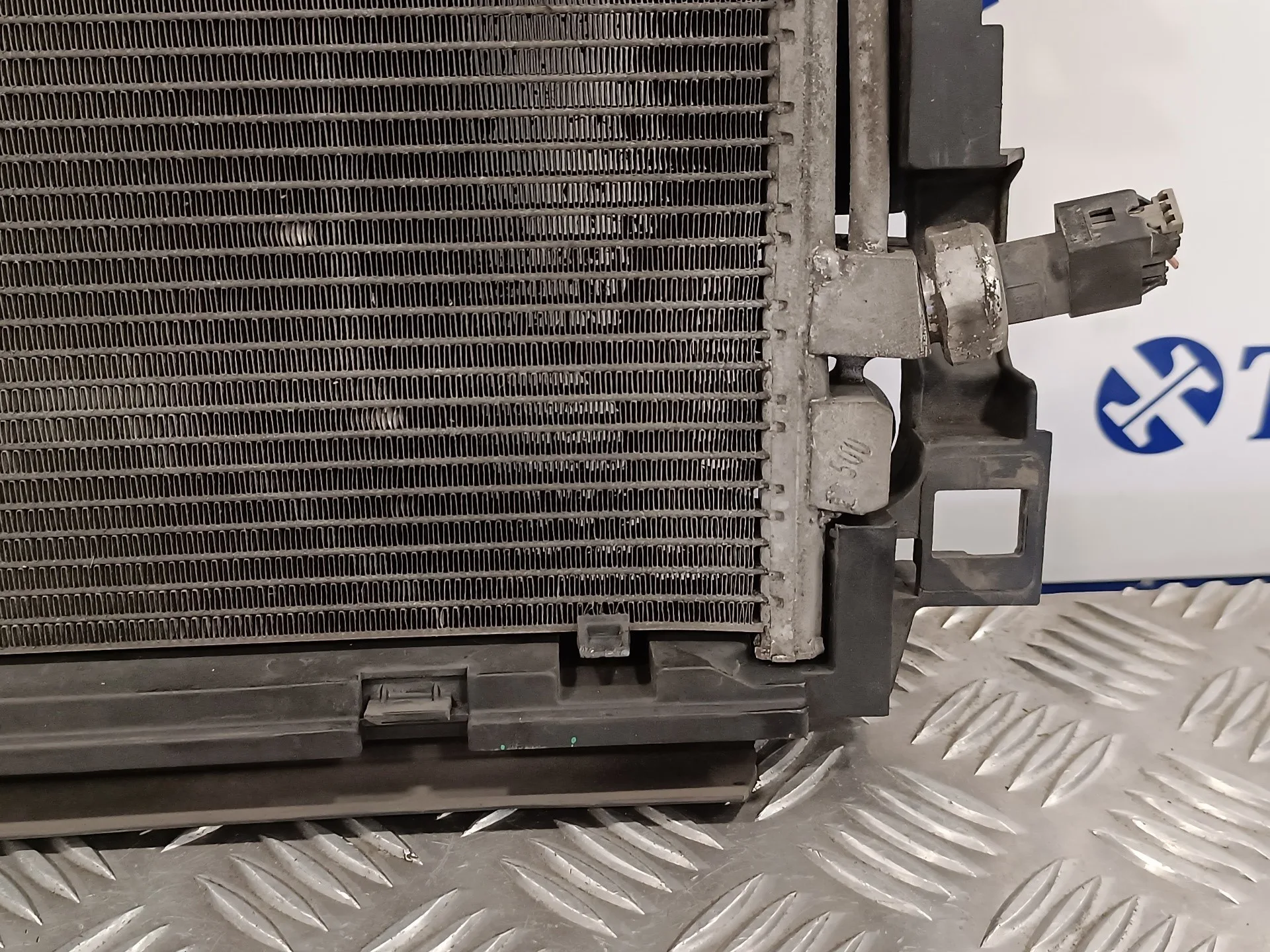 Condensador / Radiador Aire Acondicionado para Mercedes-Benz Vito Tourer (447)