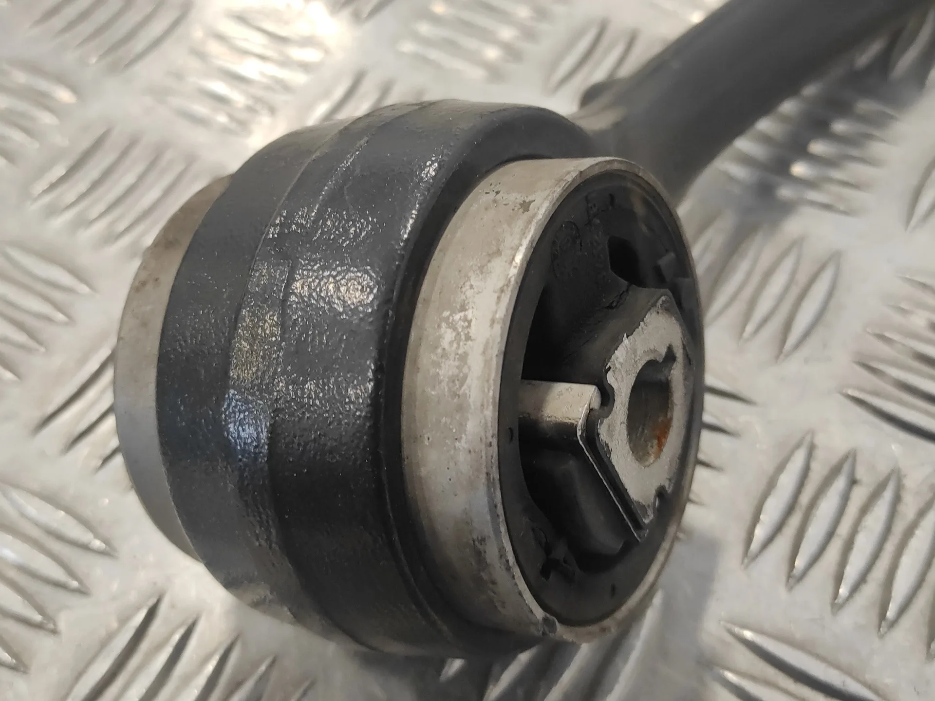 Brazo Suspension Inferior Delantero Derecho para Bmw X3 (E83)