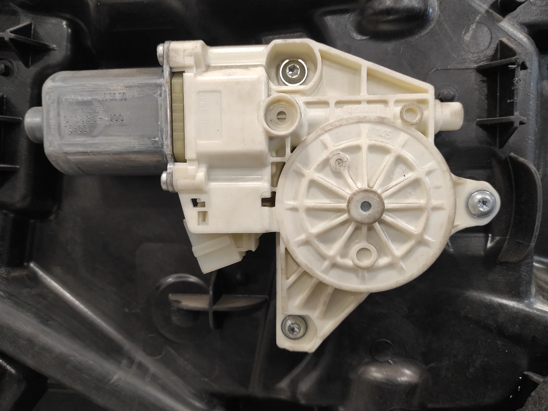 Elevalunas Delantero Derecho para Mercedes-Benz Vito Tourer (447)