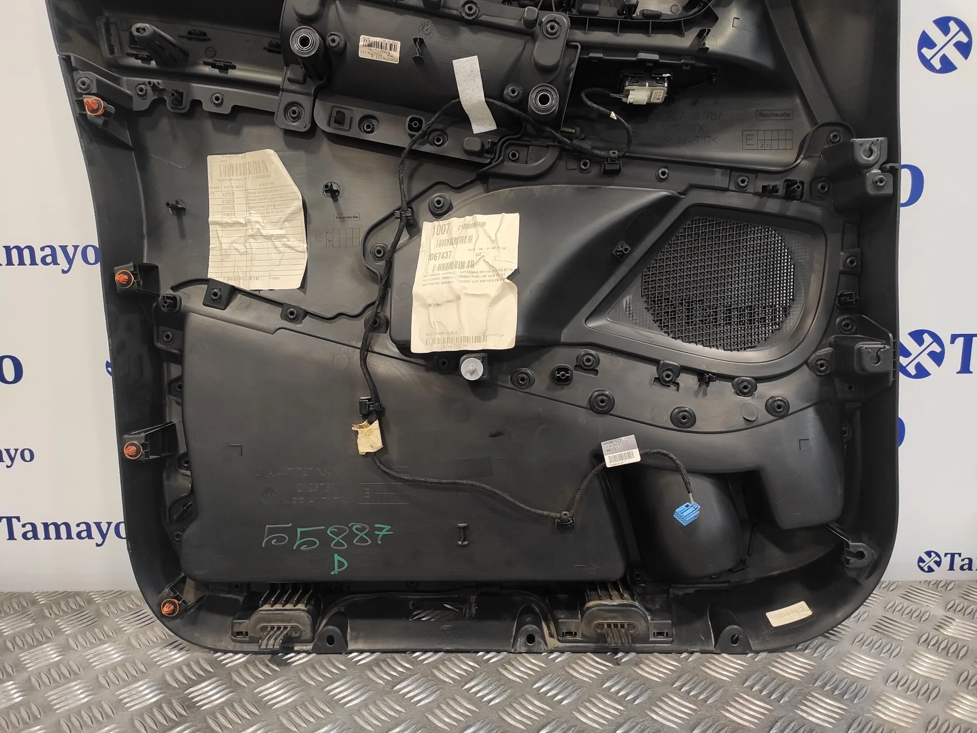 Guarnecido Puerta Delantera Derecha para Mercedes-Benz Vito Tourer (447)