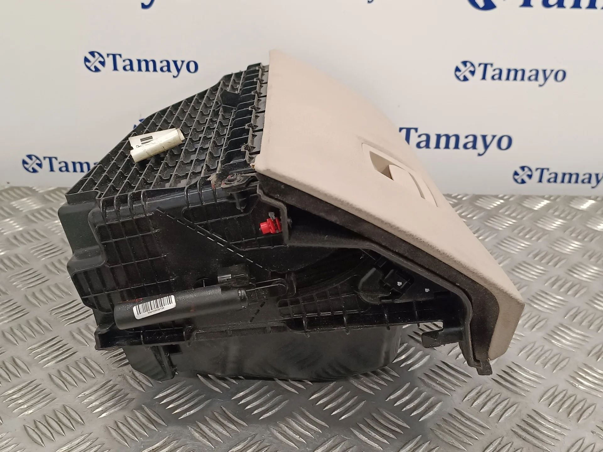 Guantera para Bmw Serie 5 Lim. (F10)