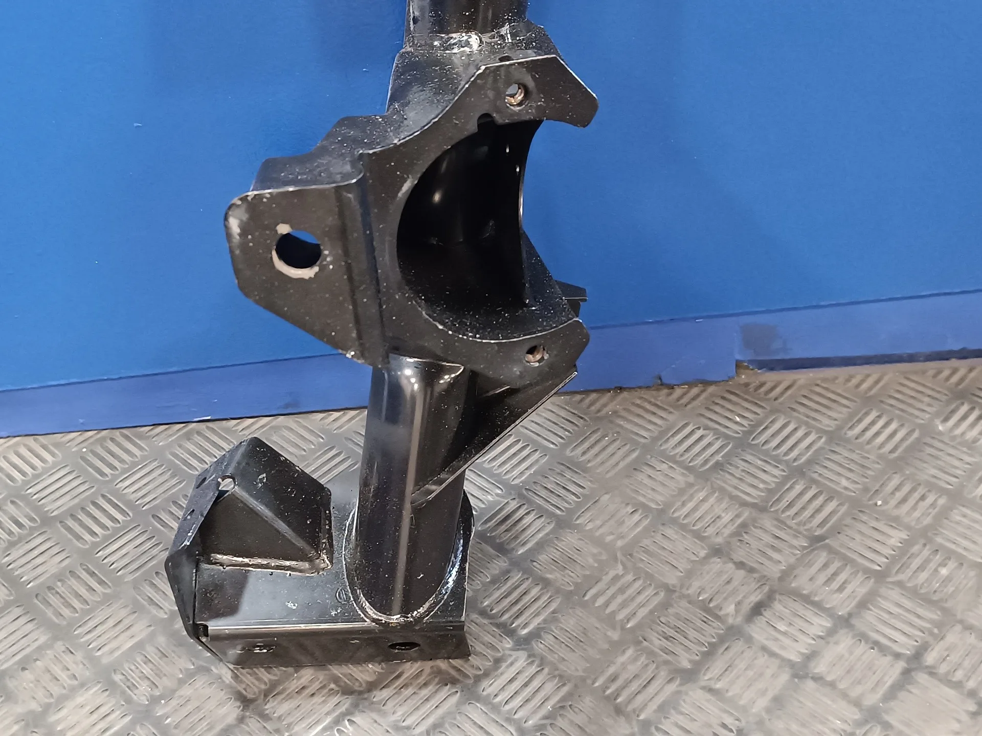 Subchasis Delantero para Bmw X3 (E83)