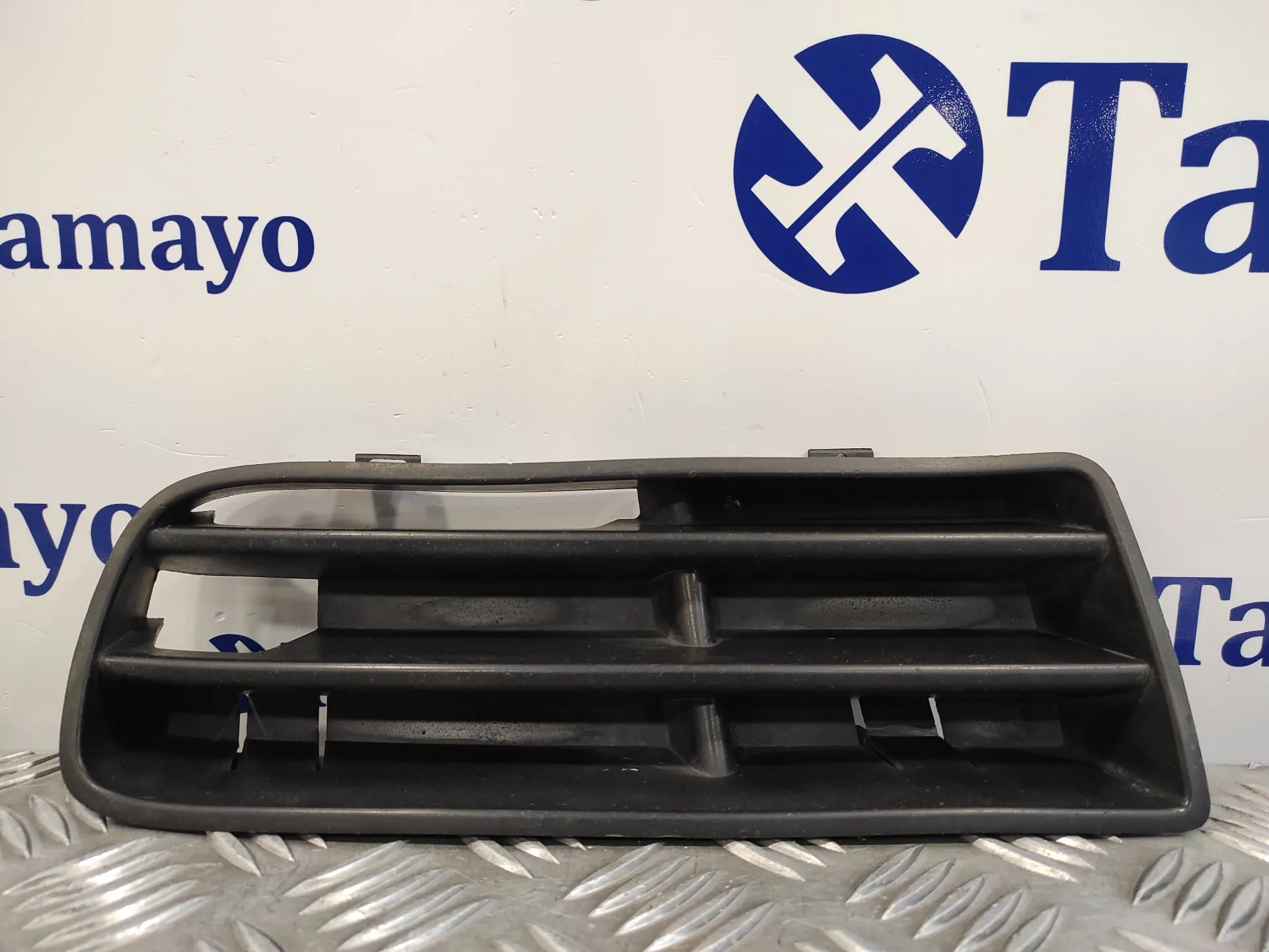 Rejilla Paragolpes Izquierda para Volkswagen Golf Iv Berlina (1J1)