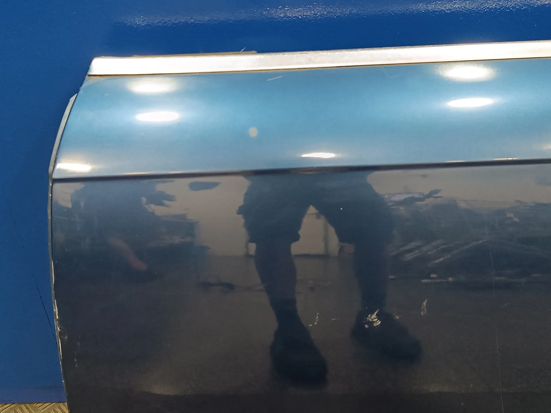 Puerta Delantera Izquierda para Audi A4 Berlina (8E)