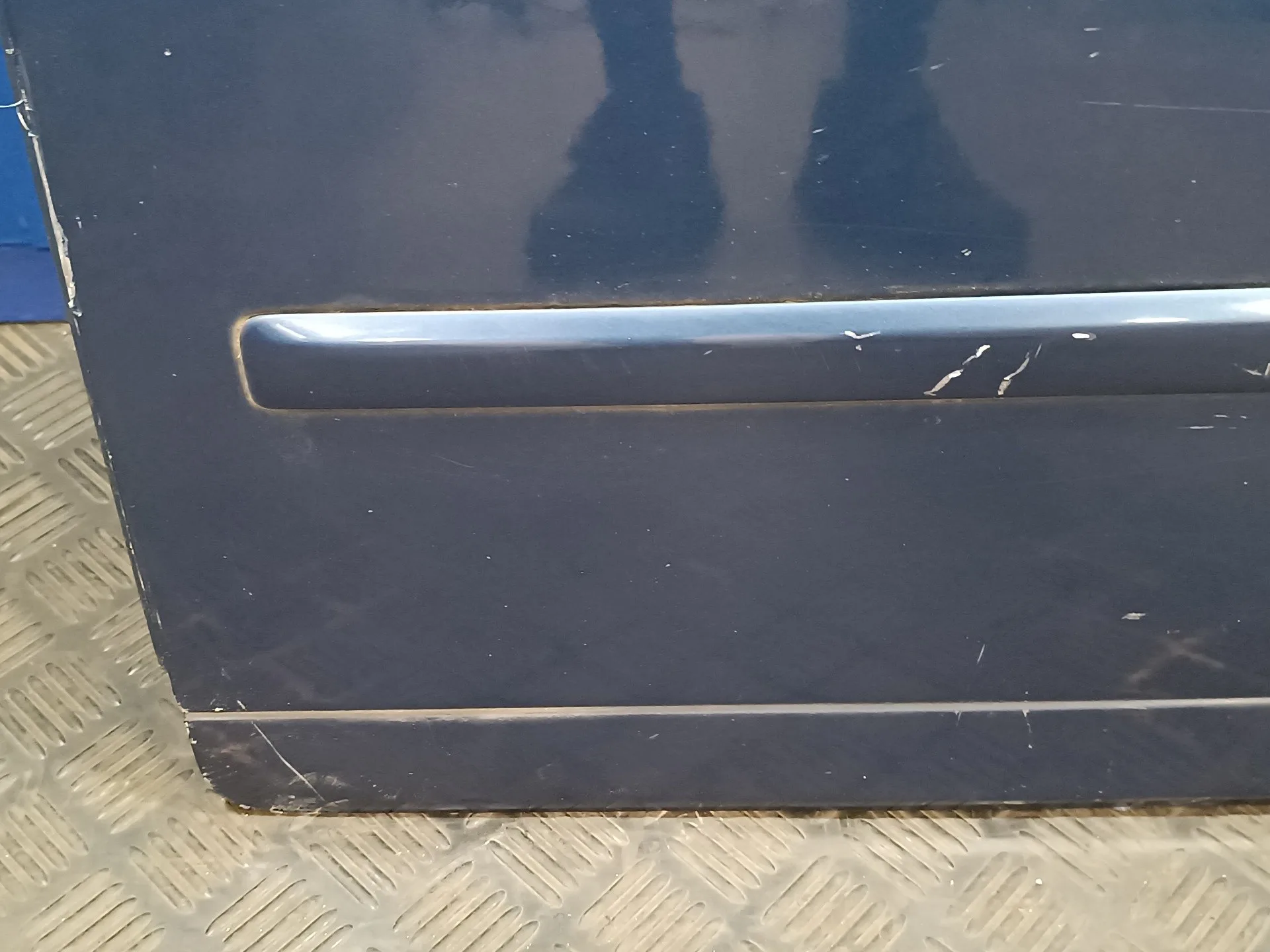Puerta Delantera Izquierda para Audi A4 Berlina (8E)