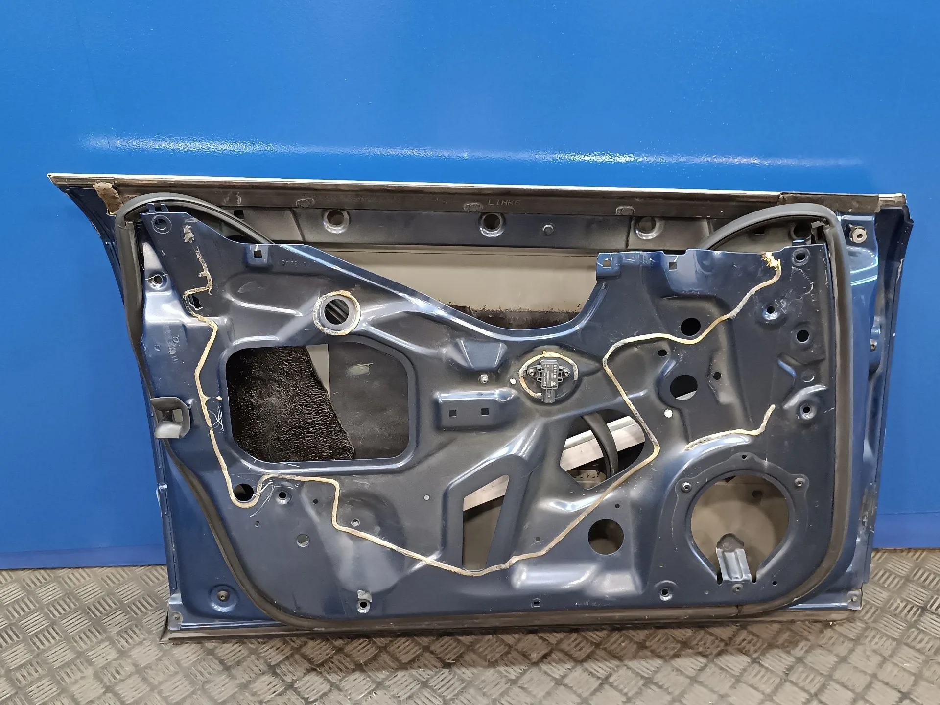 Puerta Delantera Izquierda para Audi A4 Berlina (8E)