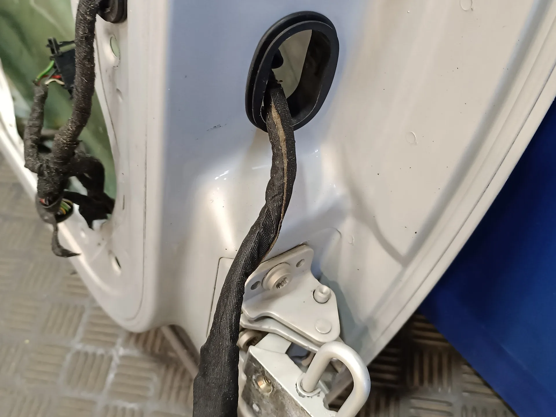 Puerta Delantera Izquierda para Volkswagen Golf Iv Berlina (1J1)