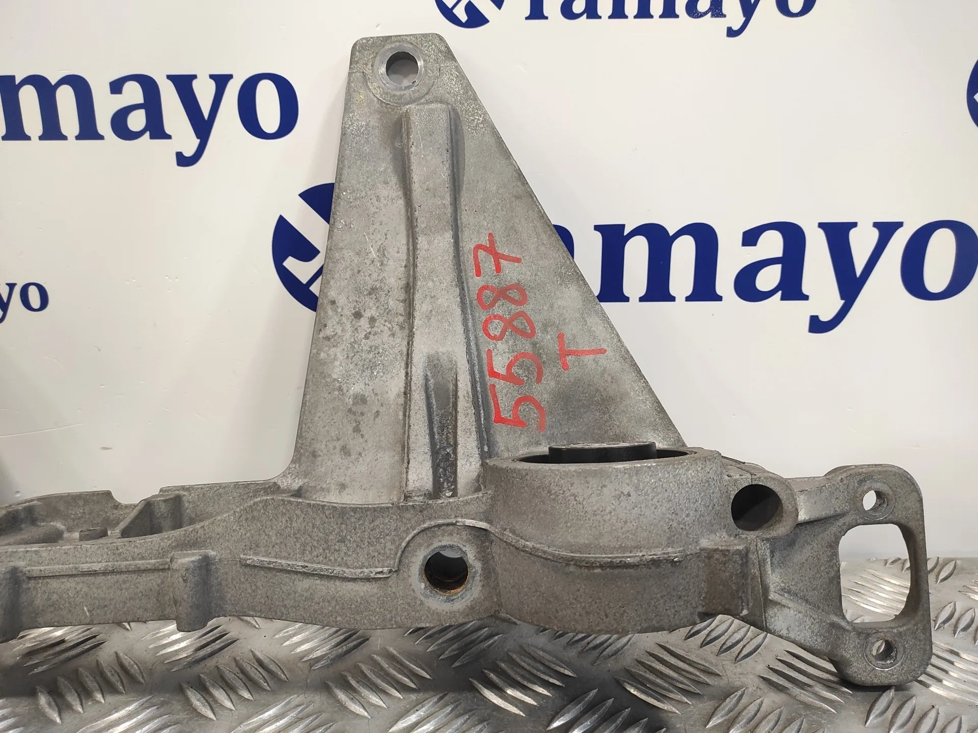 Soporte para Mercedes-Benz Vito Tourer (447)
