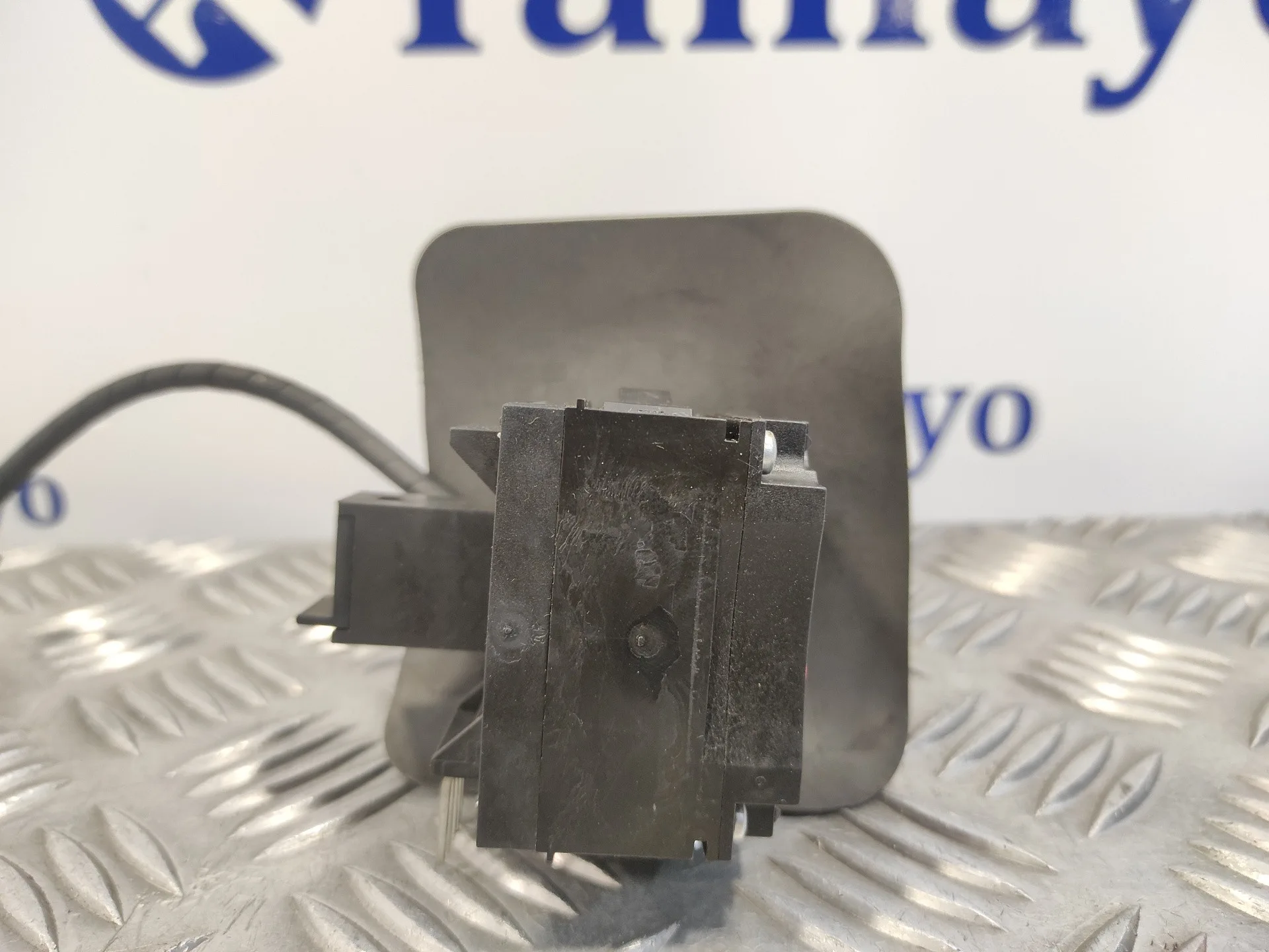 Mando Limpia para Iveco 35S12