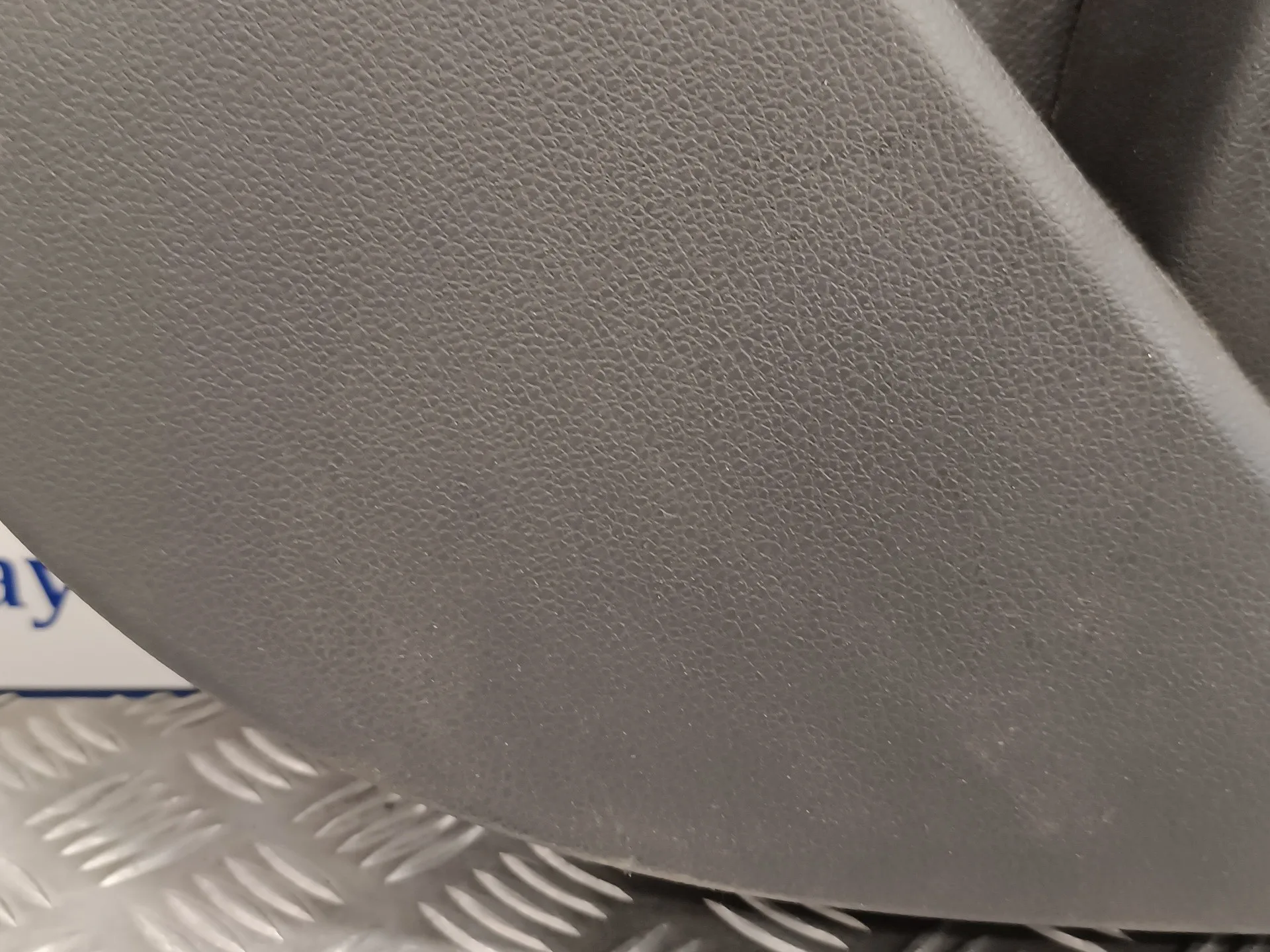 Guarnecido Puerta Trasera Derecha para Volkswagen Polo (6R1)