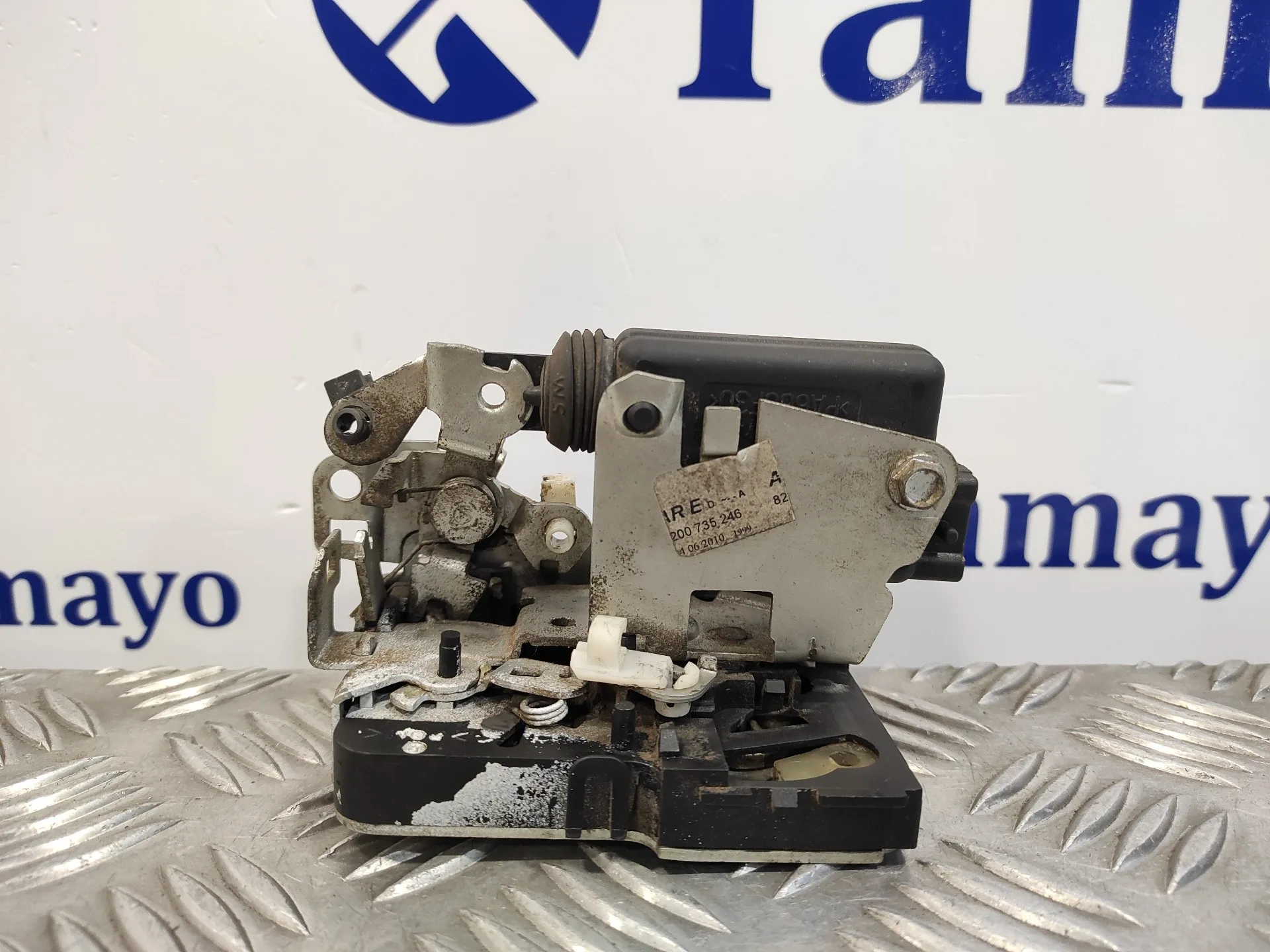 Cerradura Puerta Trasera Derecha para Dacia Sandero