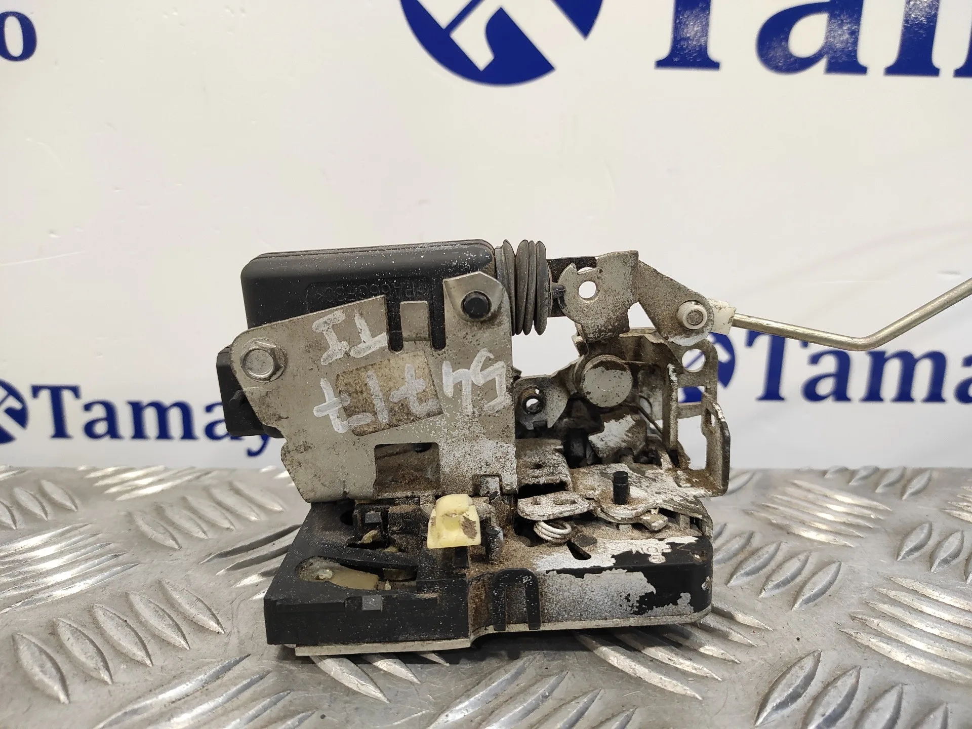 Cerradura Puerta Trasera Izquierda para Dacia Sandero