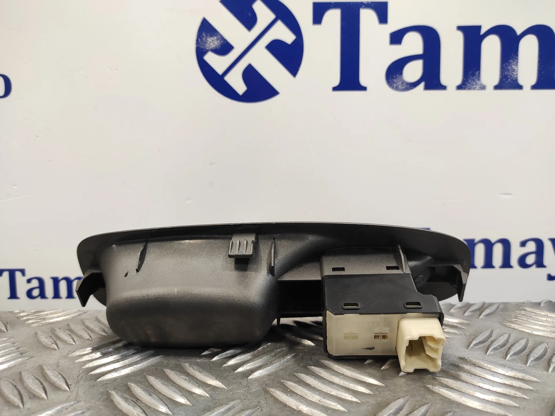 Mando Elevalunas Delantero Derecho para Hyundai Accent (Lc)