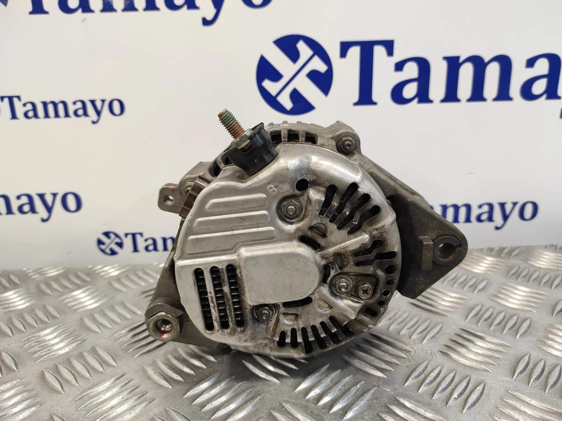 Alternador para Kia Carnival
