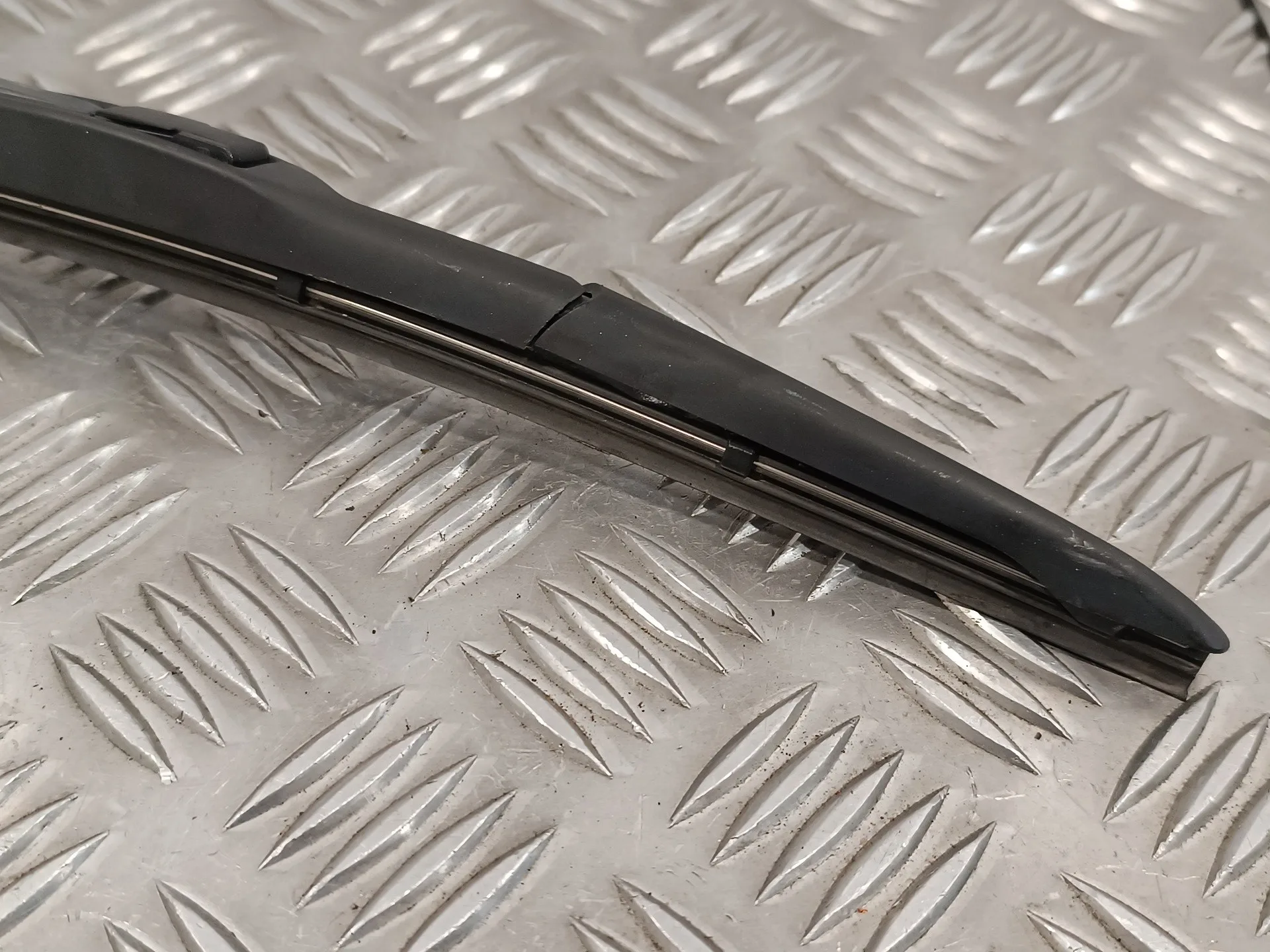 Brazo Limpia Delantero Derecho para Kia Rio Iii (Ub)