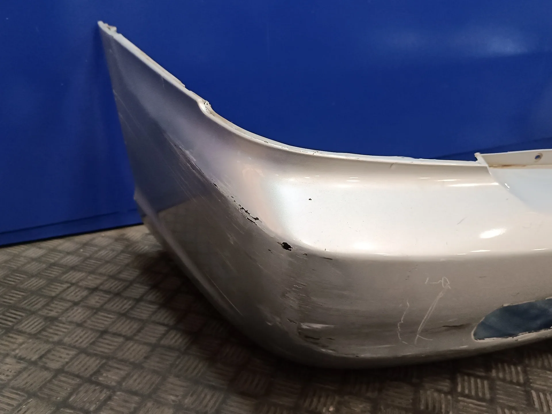 Paragolpes Trasero para Hyundai Accent (Lc)