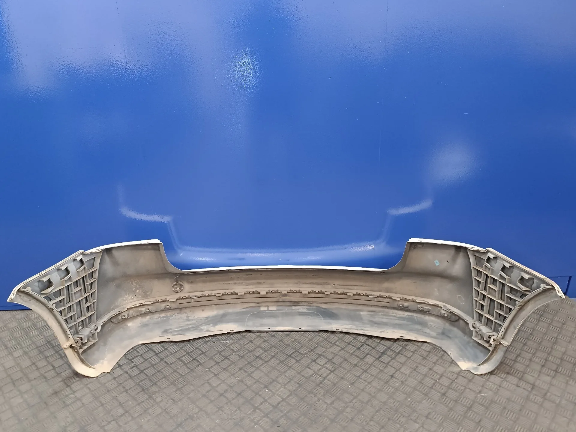 Paragolpes Trasero para Volkswagen Touran (1T2)