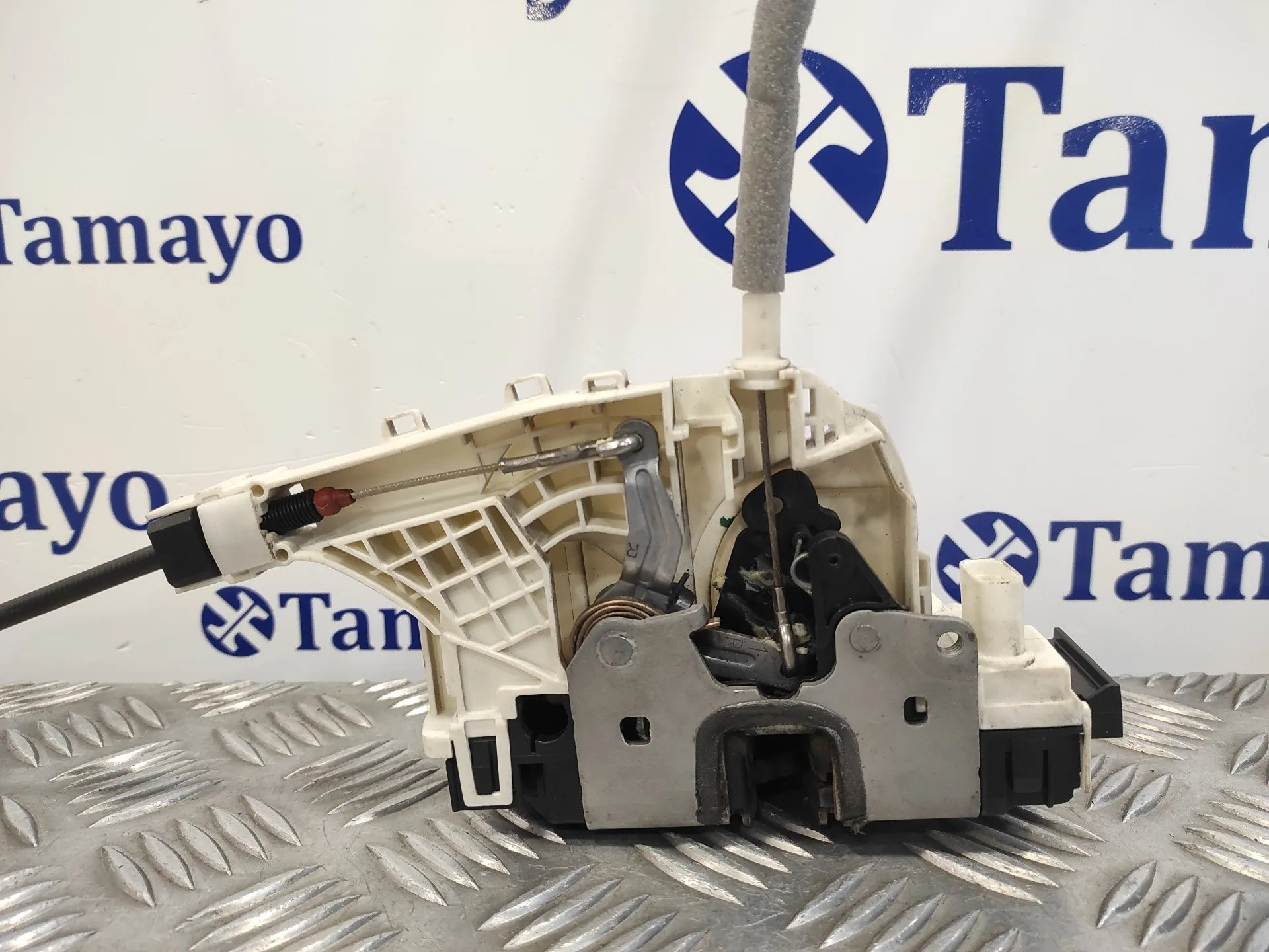 Cerradura Puerta Delantera Derecha para Volkswagen Crafter Caja Cerrada