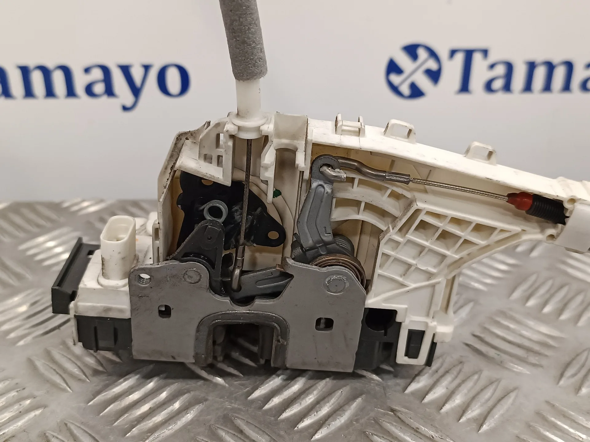 Cerradura Puerta Delantera Izquierda para Volkswagen Crafter Caja Cerrada