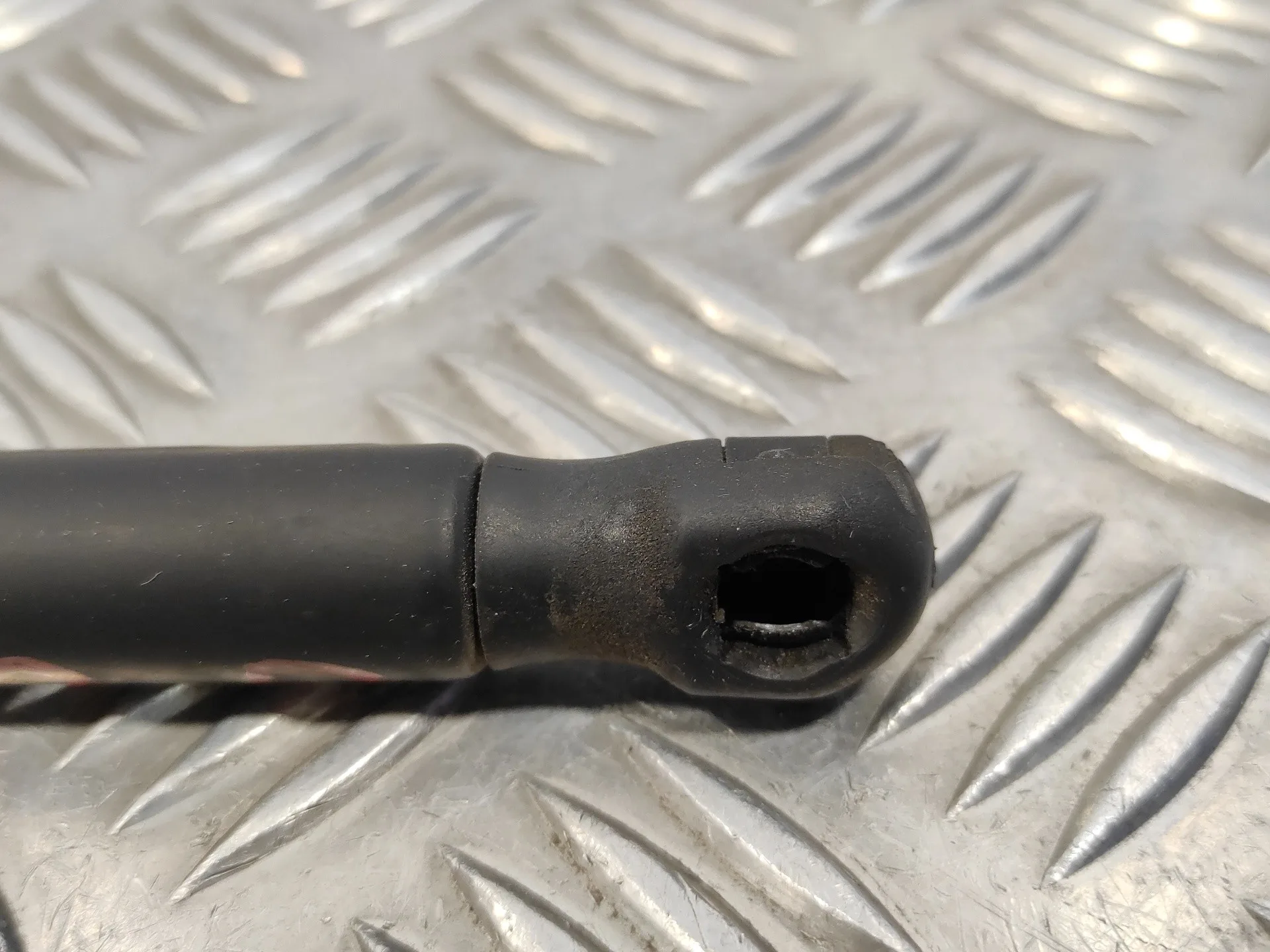 Amortiguadores Capo para Volkswagen Touran (1T2)