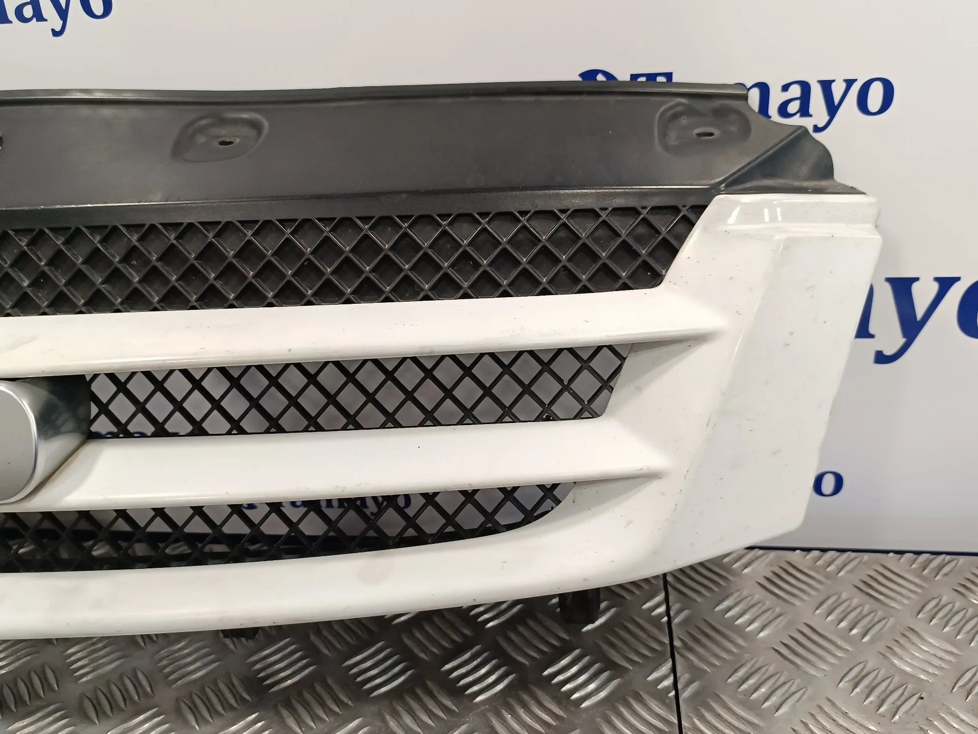 Rejilla Delantera para Iveco Daily Caja Cerrada (2006 =>)