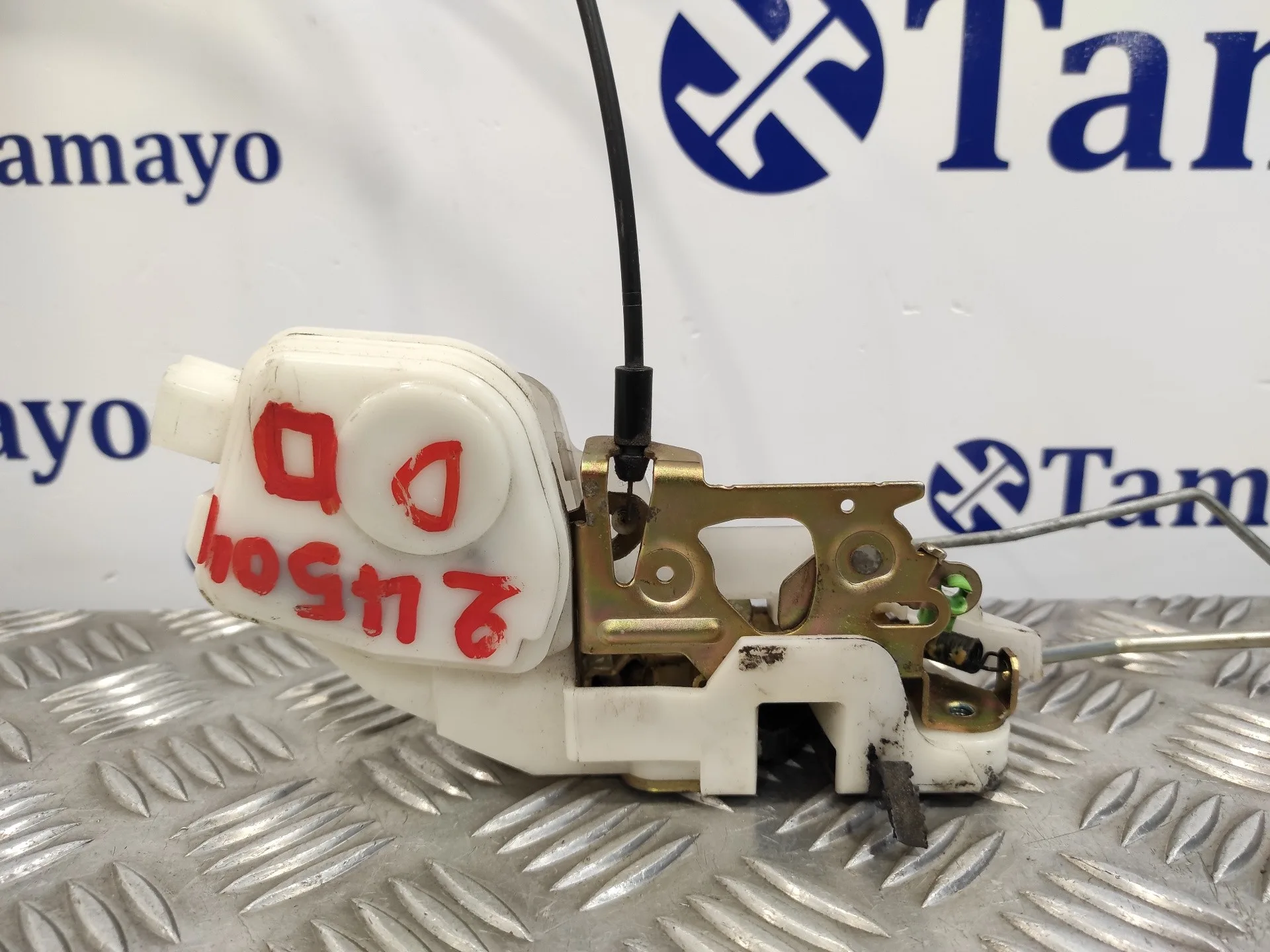 Cerradura Puerta Delantera Derecha para Mitsubishi Montero (V60/V70)