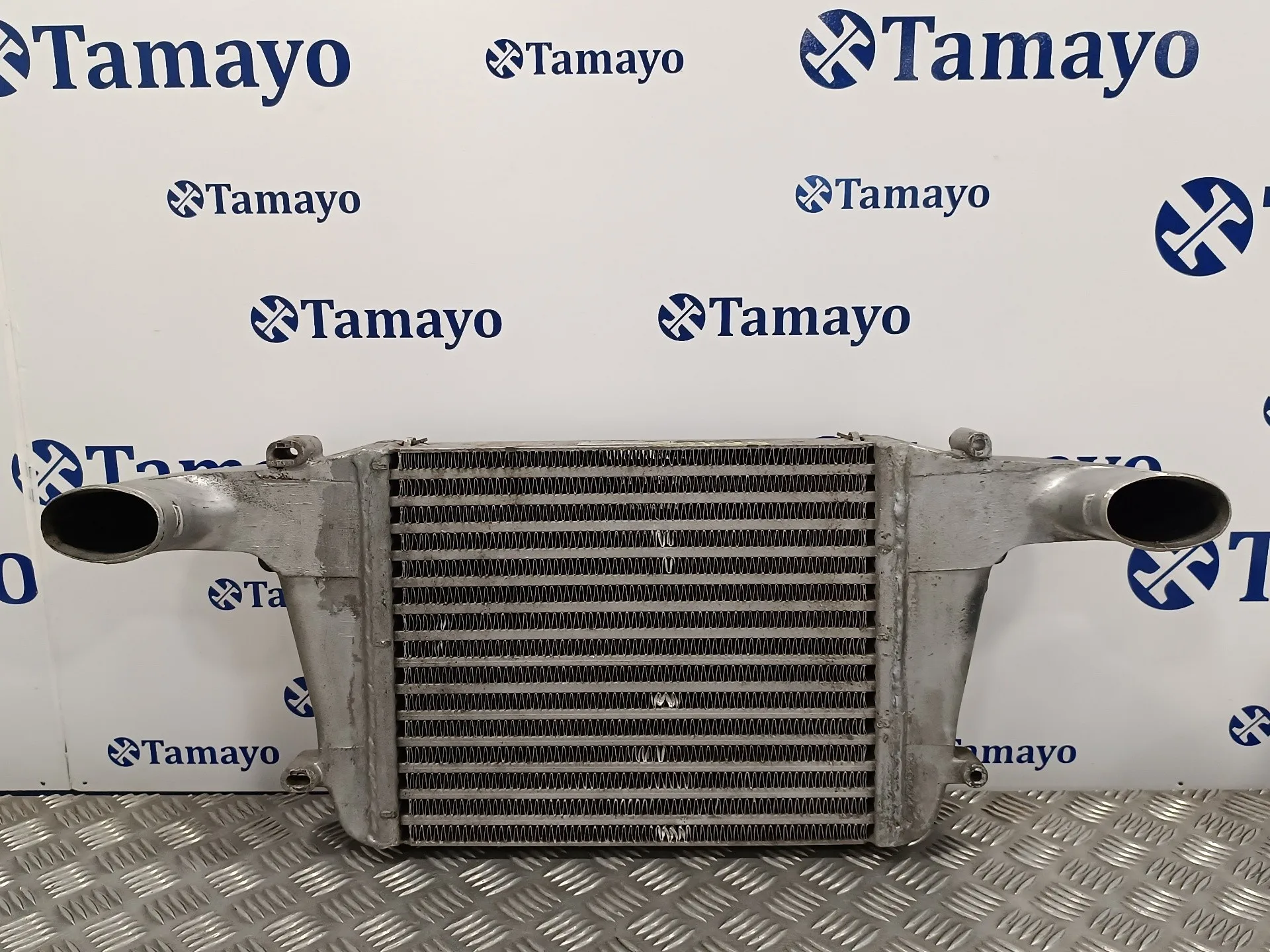 Intercooler para Nissan Atleon