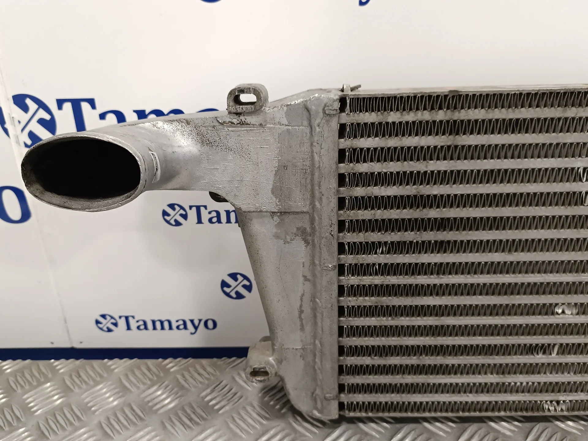 Intercooler para Nissan Atleon