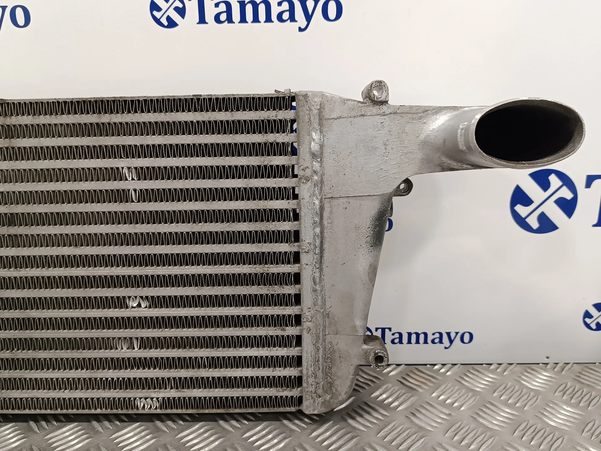 Intercooler para Nissan Atleon
