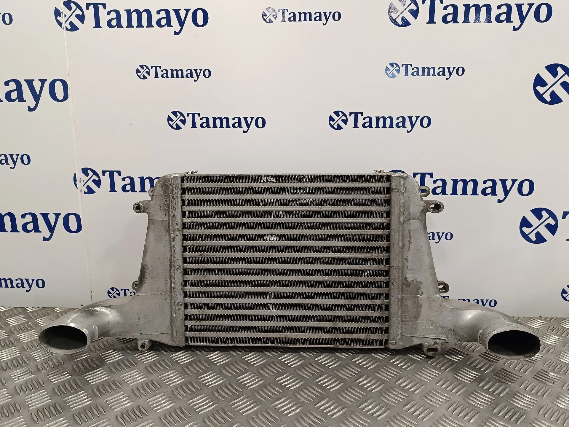 Intercooler para Nissan Atleon