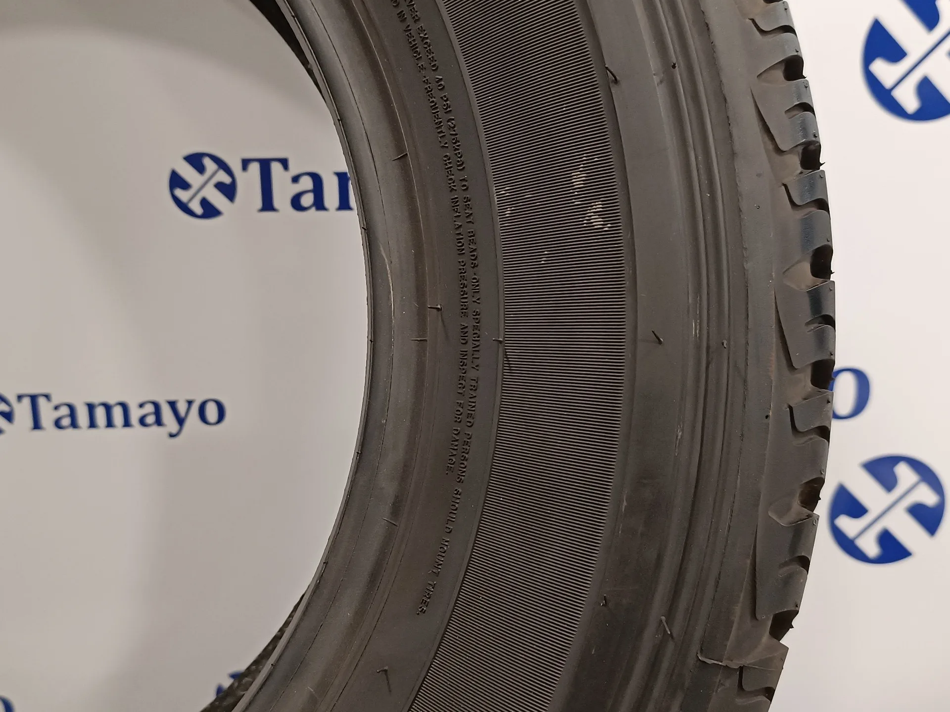 Neumatico Ocasion para » Otros... 225/70R17 105/106S