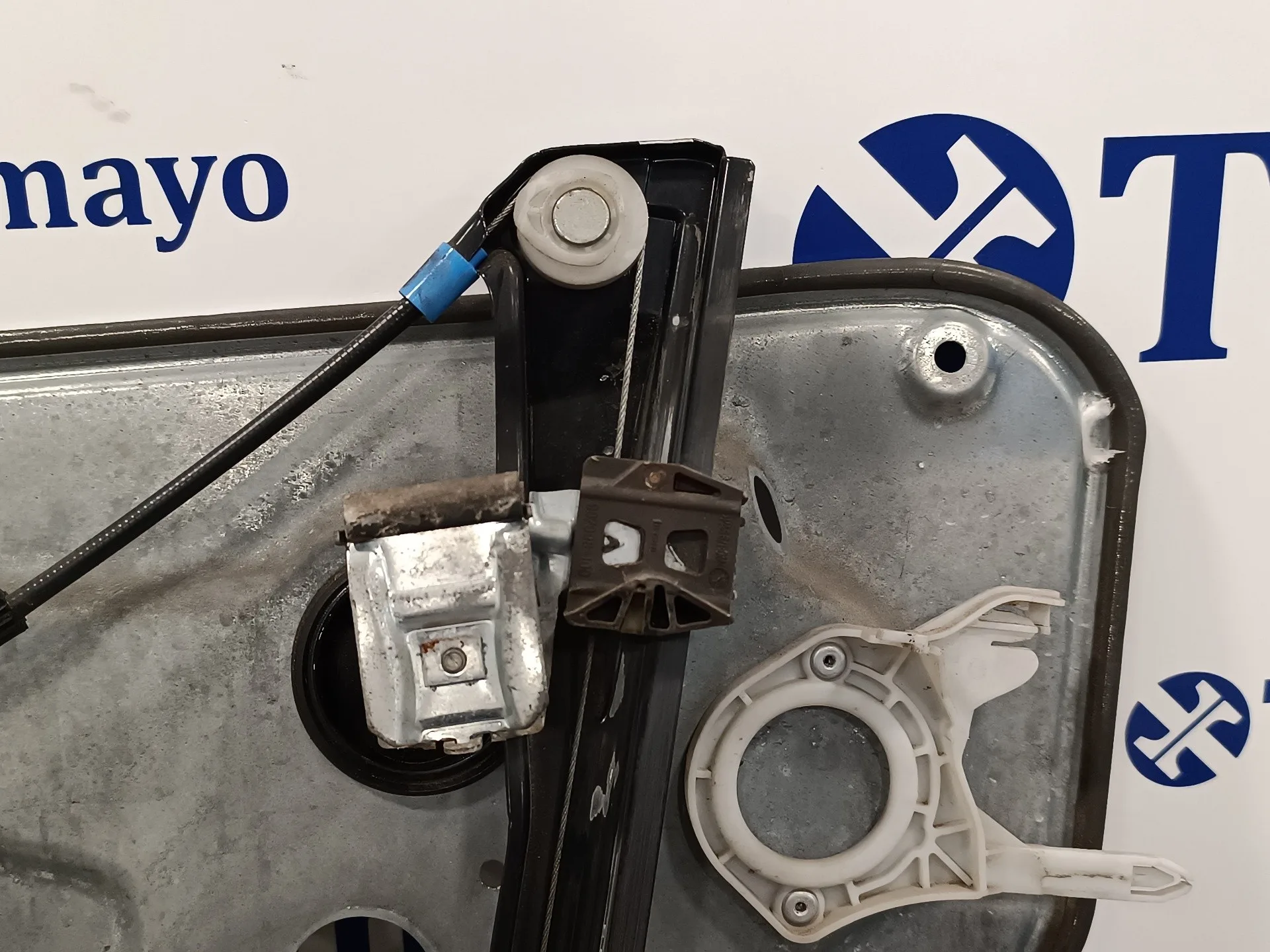 Elevalunas Delantero Izquierdo para Seat Ibiza (6L1)