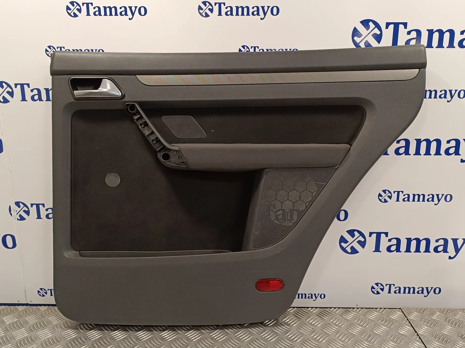 Guarnecido Puerta Trasera Derecha para Volkswagen Touran (1T2)