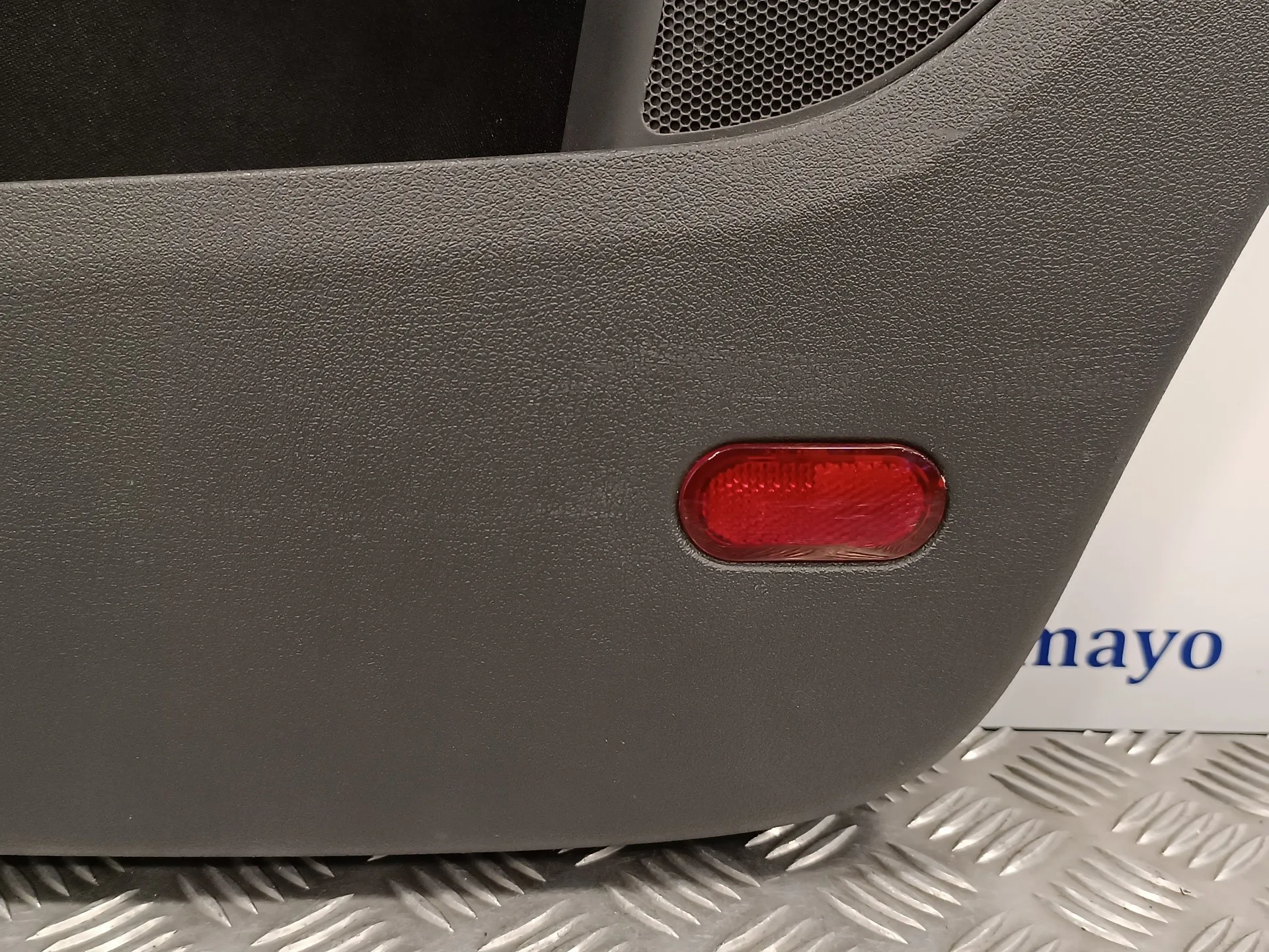 Guarnecido Puerta Trasera Derecha para Volkswagen Touran (1T2)