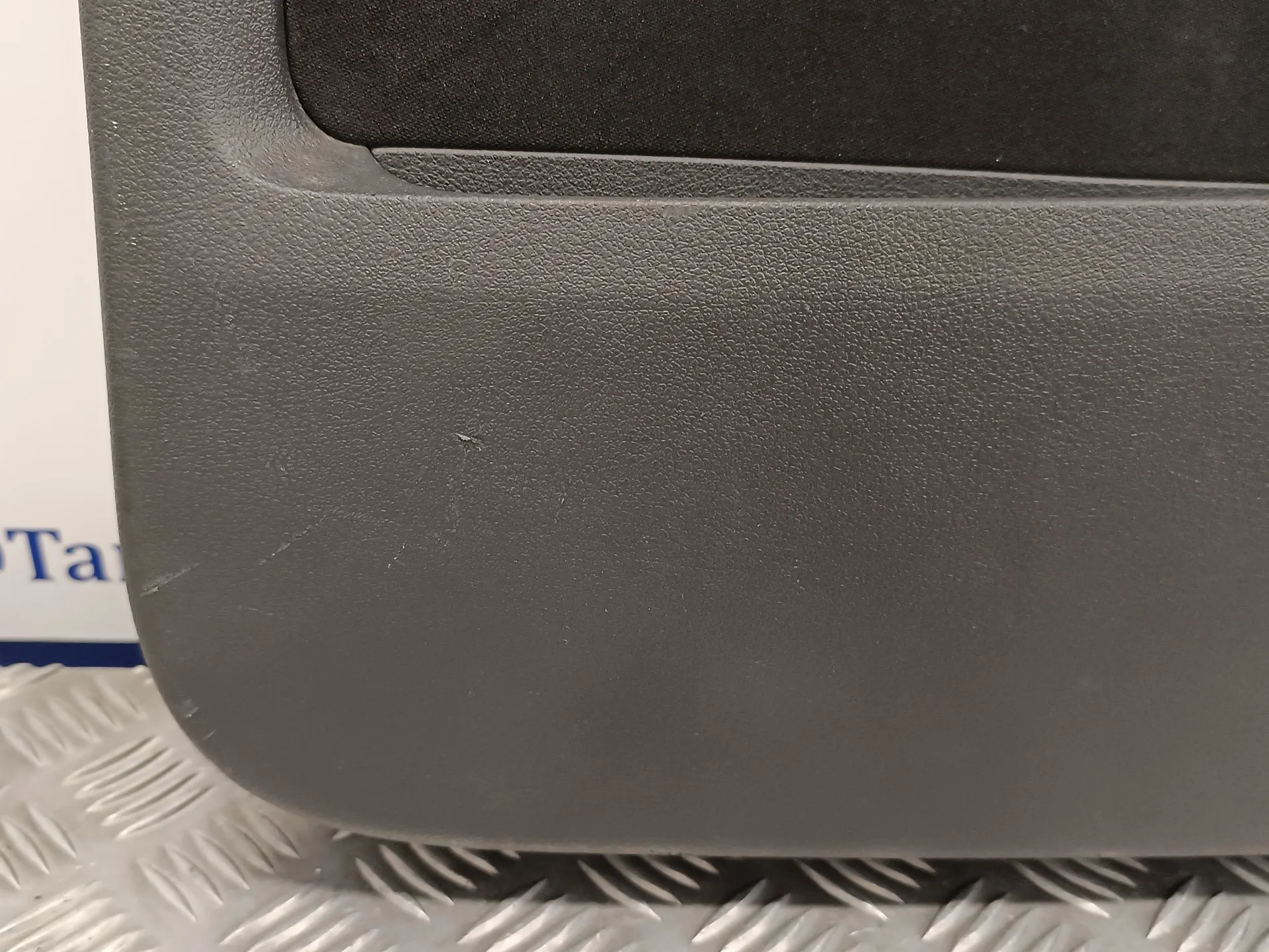 Guarnecido Puerta Trasera Derecha para Volkswagen Touran (1T2)