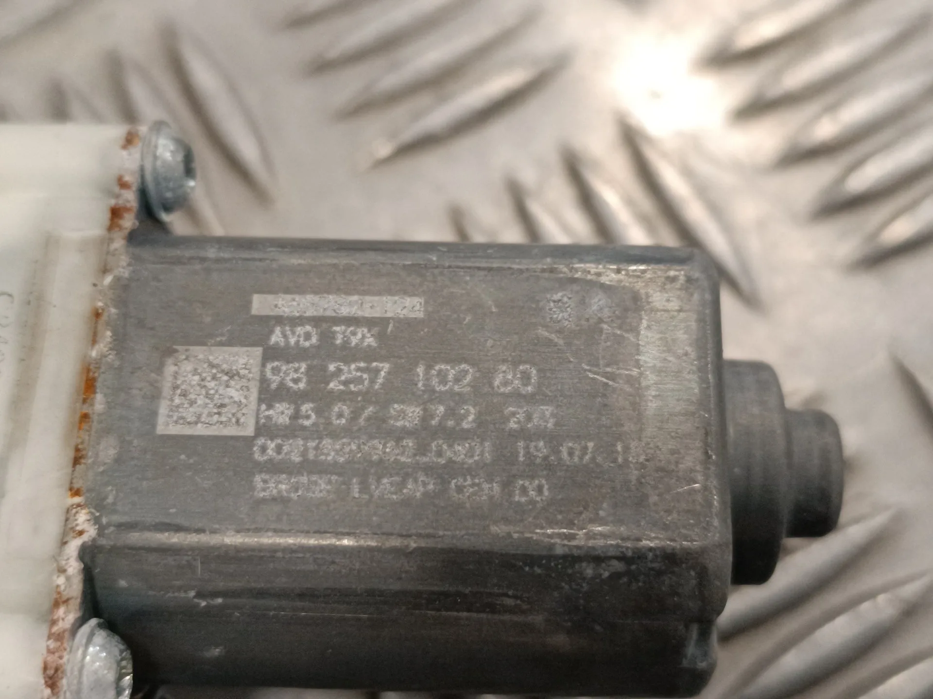 Elevalunas Delantero Derecho para Peugeot 308