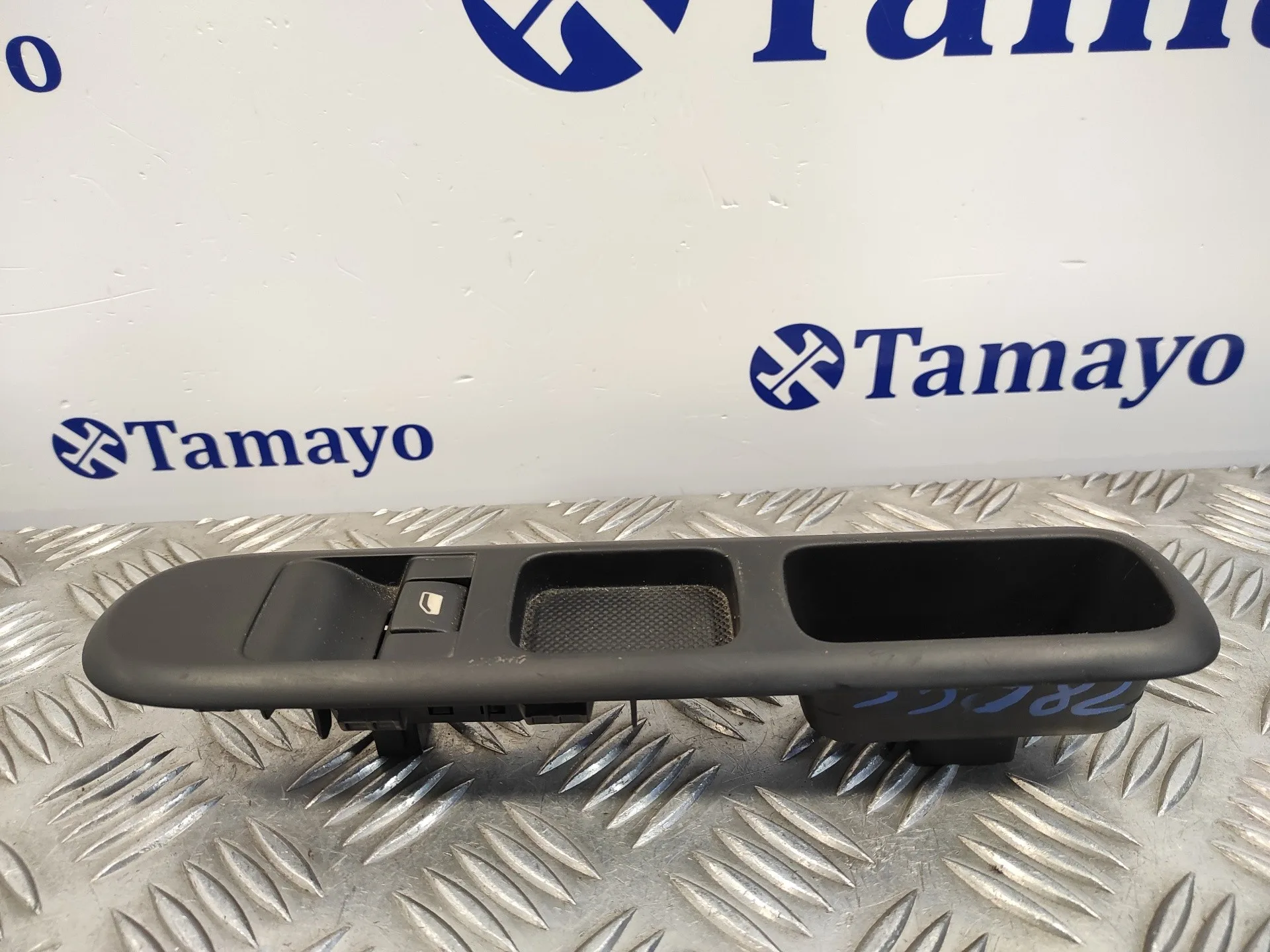 Mando Elevalunas Delantero Derecho para Peugeot 3008