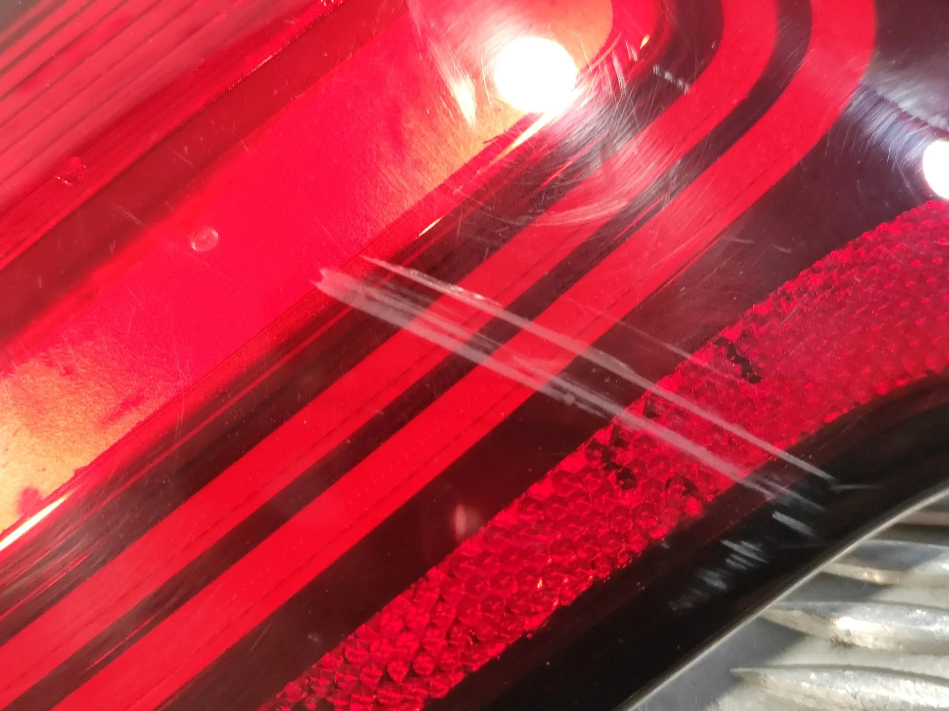 Piloto Trasero Derecho Porton para Citroën C4 Lim.